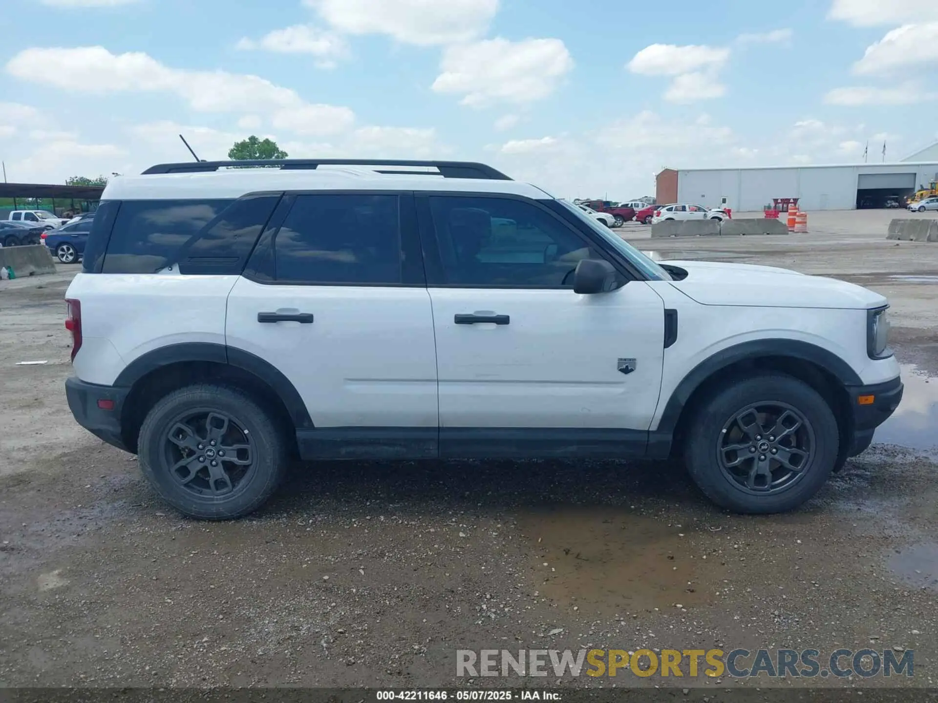 13 Photograph of a damaged car 3FMCR9B64MRB32141 FORD BRONCO SPORT 2021