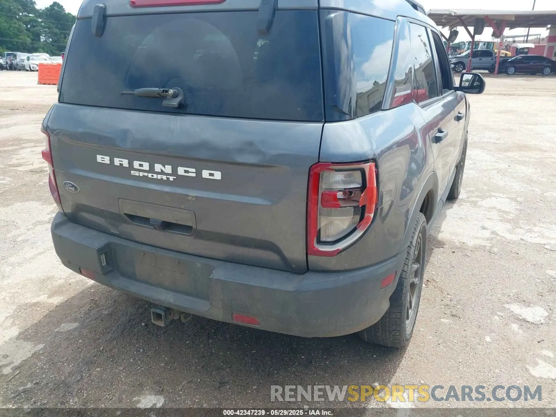 17 Photograph of a damaged car 3FMCR9B67MRA21745 FORD BRONCO SPORT 2021
