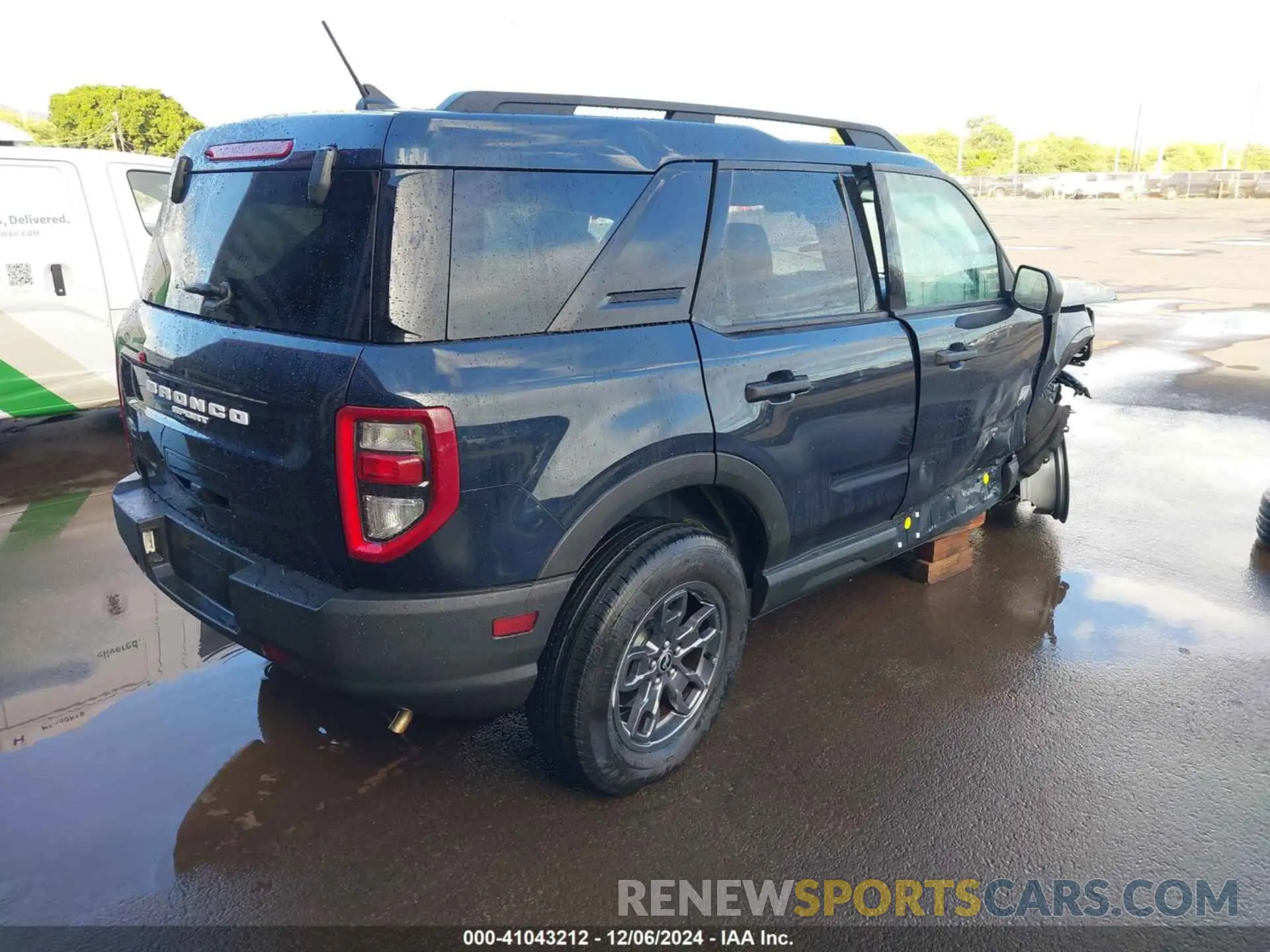 4 Photograph of a damaged car 3FMCR9B67MRA96350 FORD BRONCO SPORT 2021