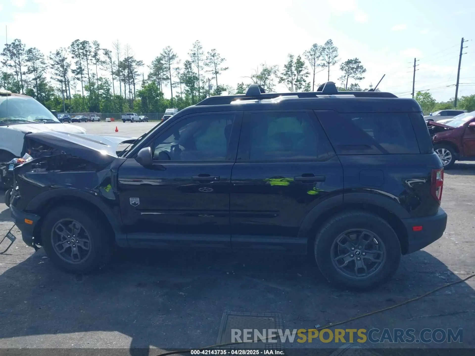 13 Photograph of a damaged car 3FMCR9B68MRA10365 FORD BRONCO SPORT 2021