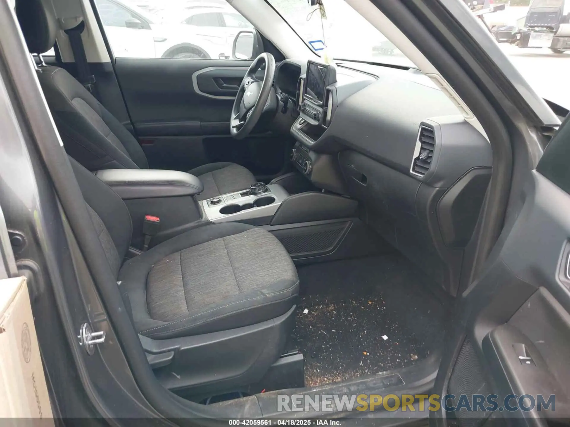 5 Photograph of a damaged car 3FMCR9B68MRA12262 FORD BRONCO SPORT 2021