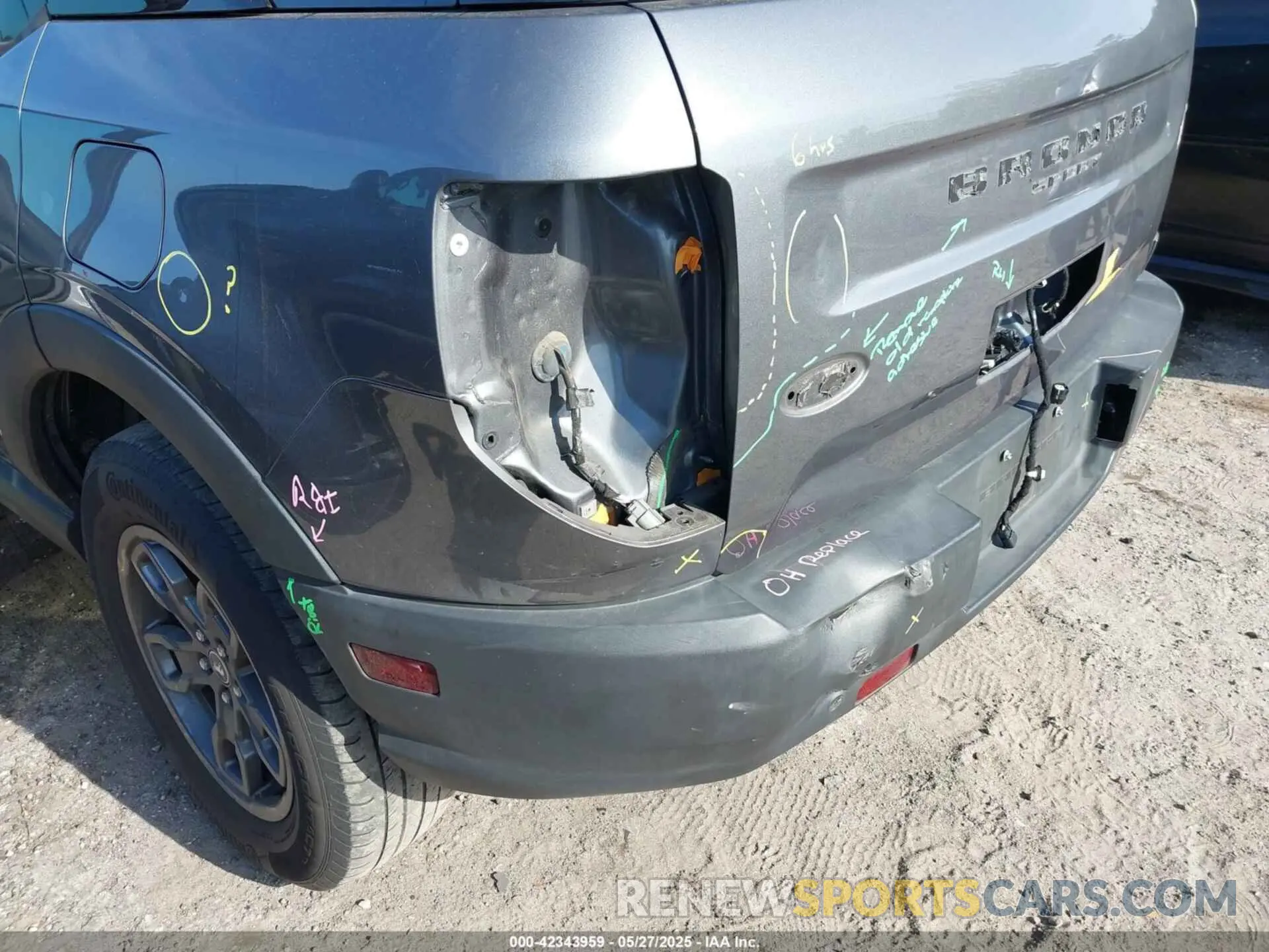6 Photograph of a damaged car 3FMCR9B68MRA44256 FORD BRONCO SPORT 2021