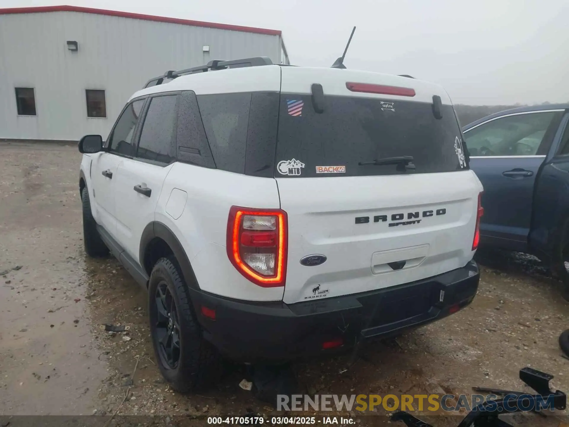 3 Photograph of a damaged car 3FMCR9B68MRA73773 FORD BRONCO SPORT 2021