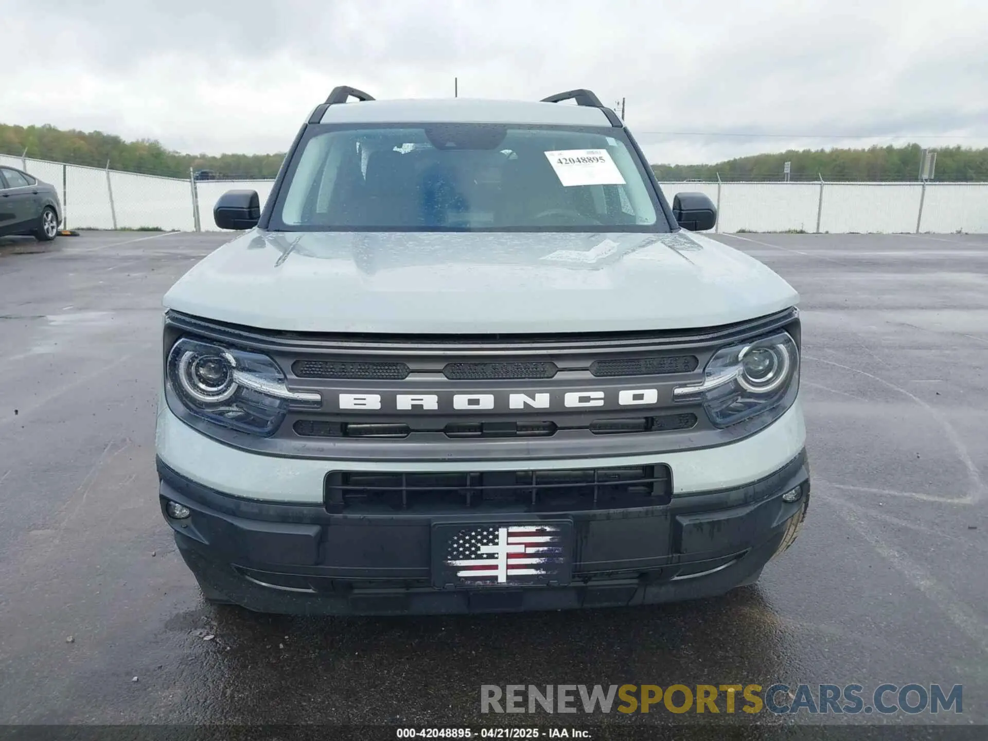 12 Photograph of a damaged car 3FMCR9B68MRA90332 FORD BRONCO SPORT 2021