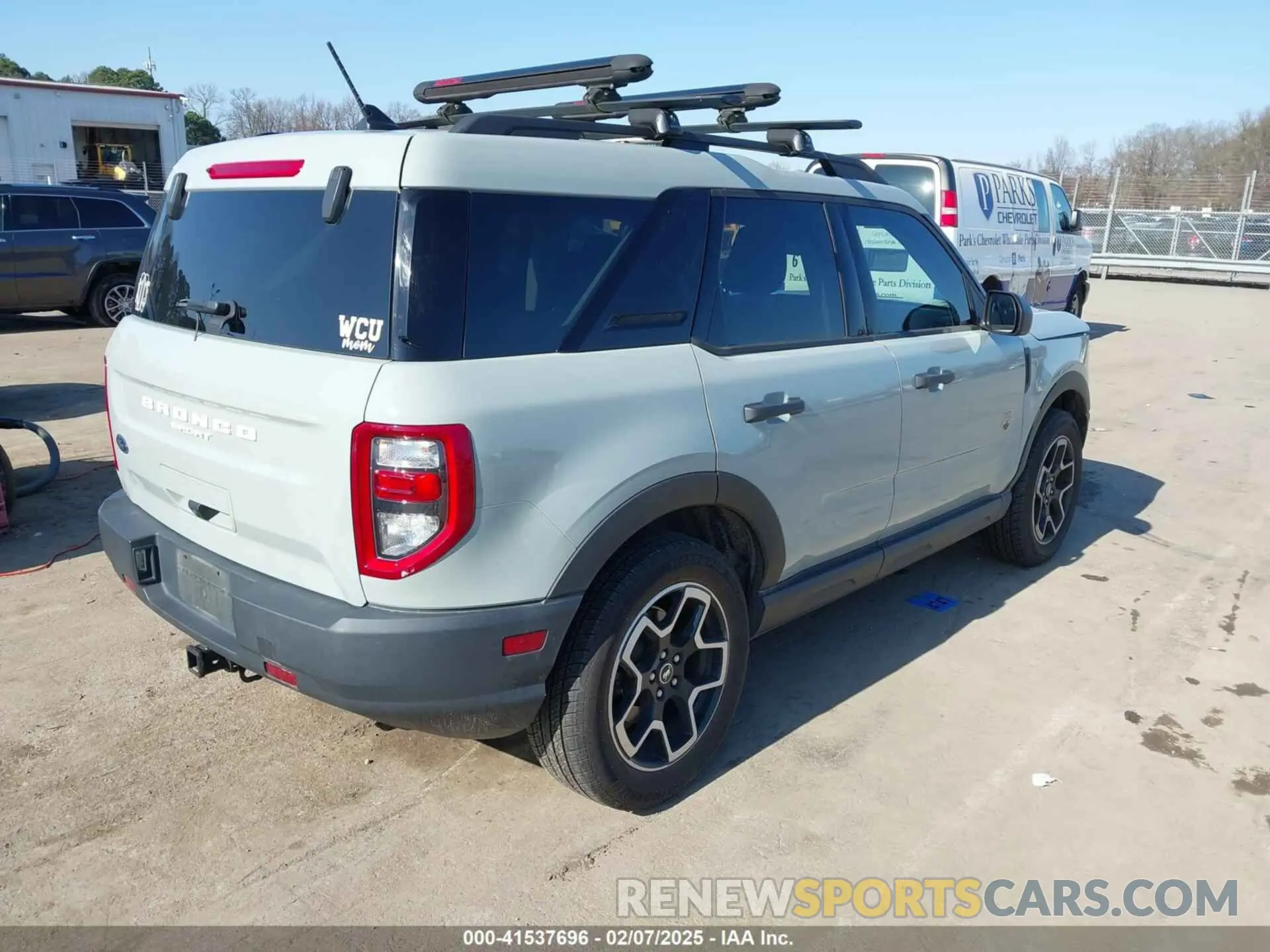 4 Photograph of a damaged car 3FMCR9B69MRA04929 FORD BRONCO SPORT 2021