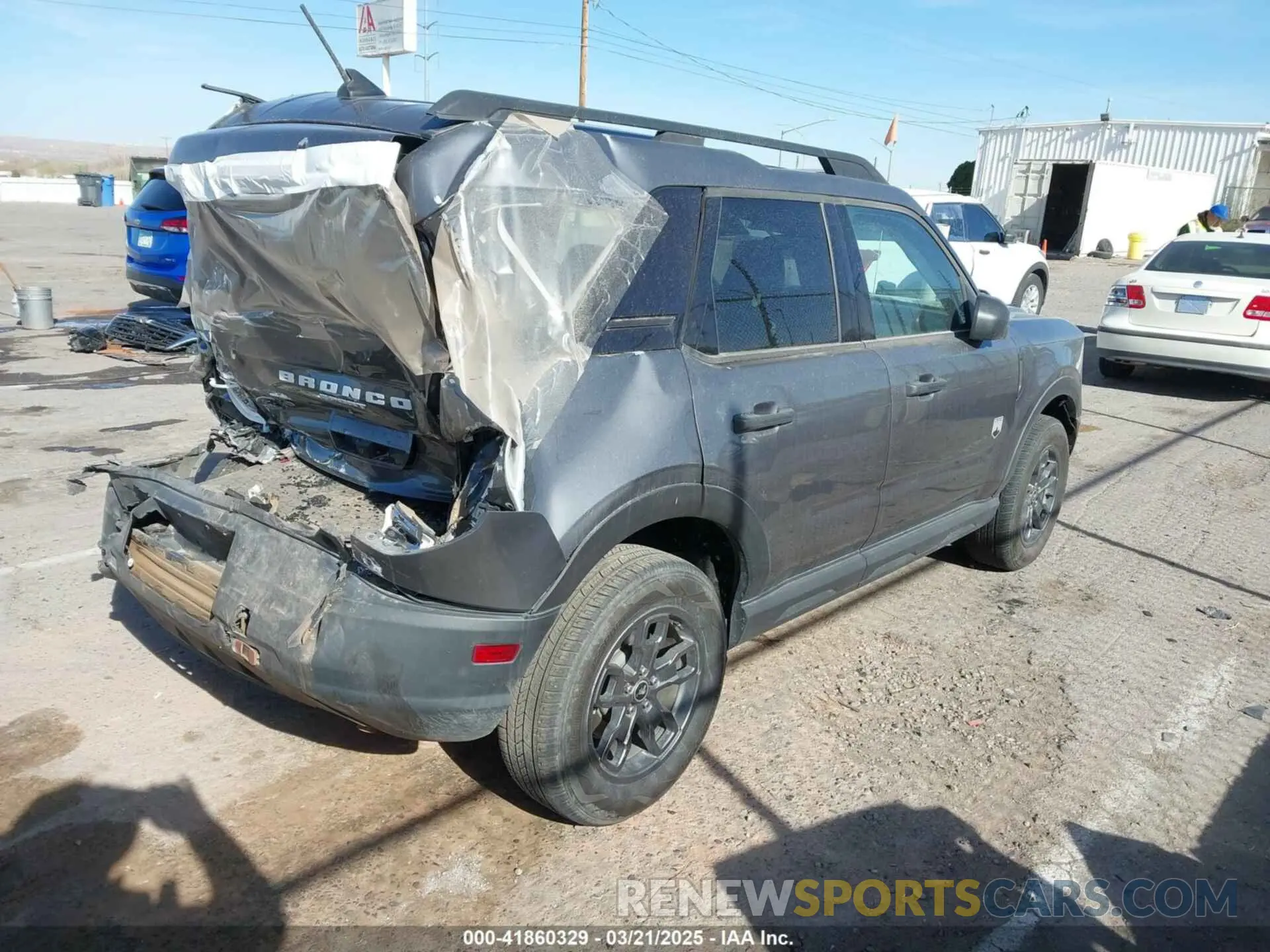 4 Photograph of a damaged car 3FMCR9B69MRA08298 FORD BRONCO SPORT 2021