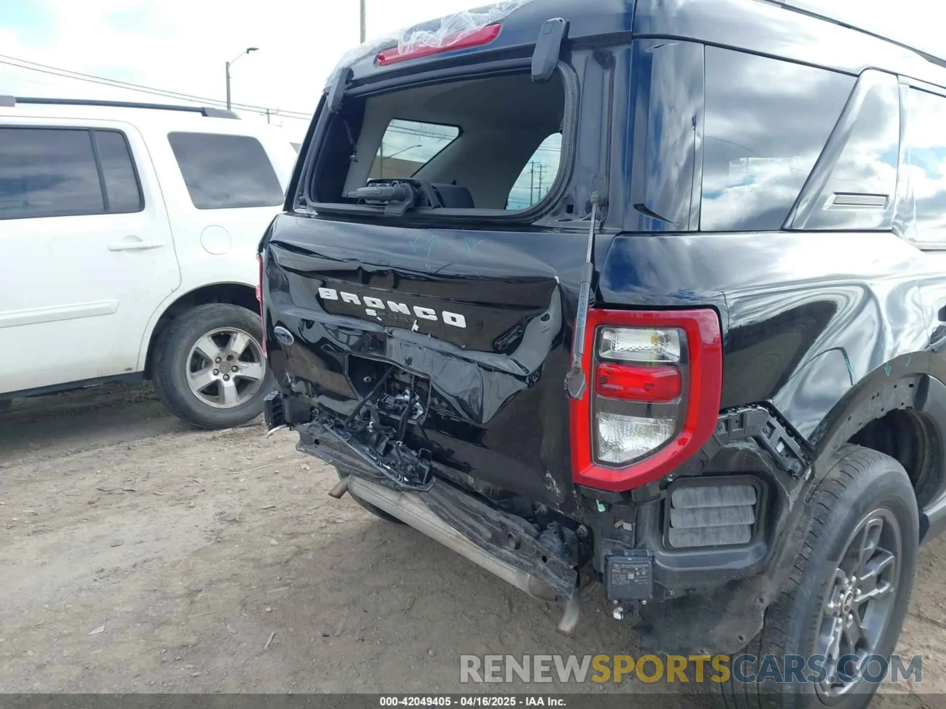 19 Photograph of a damaged car 3FMCR9B6XMRB10323 FORD BRONCO SPORT 2021