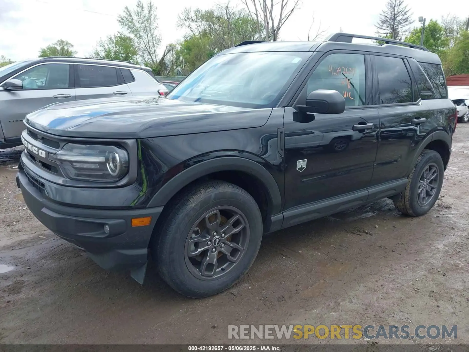 2 Photograph of a damaged car 3FMCR9B6XMRB31057 FORD BRONCO SPORT 2021