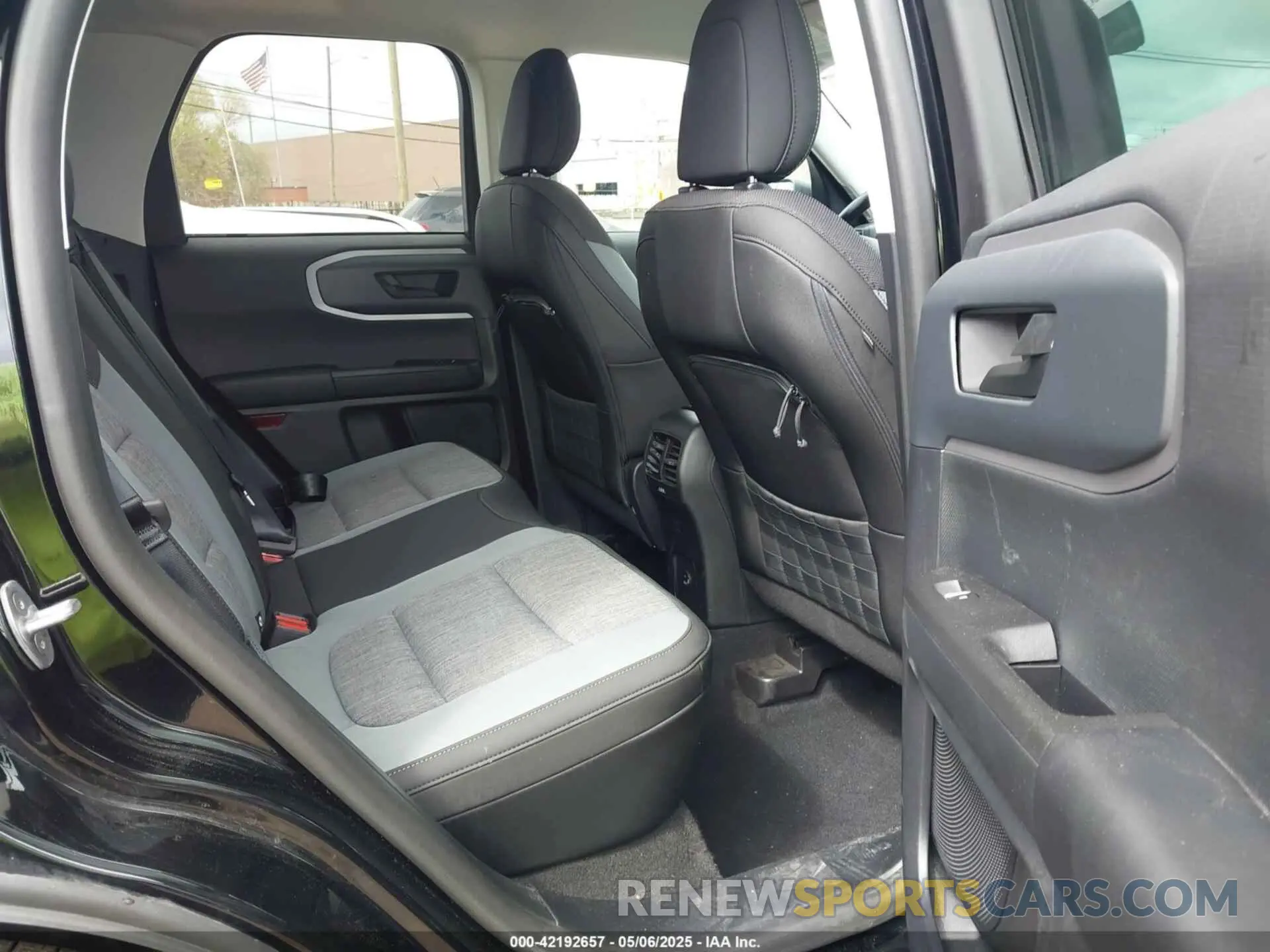 8 Photograph of a damaged car 3FMCR9B6XMRB31057 FORD BRONCO SPORT 2021