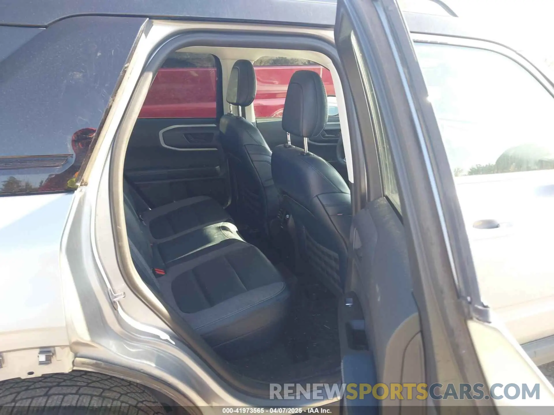 8 Photograph of a damaged car 3FMCR9C60MRA27014 FORD BRONCO SPORT 2021
