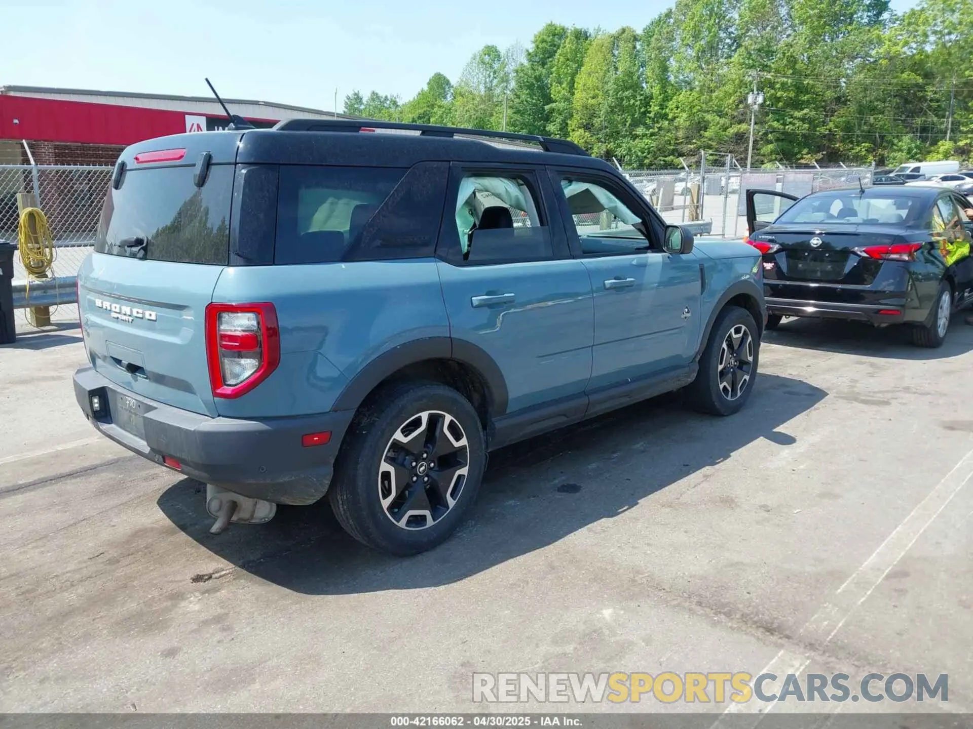 4 Photograph of a damaged car 3FMCR9C61MRA00730 FORD BRONCO SPORT 2021