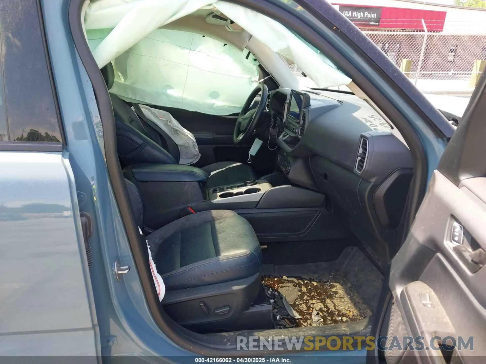 5 Photograph of a damaged car 3FMCR9C61MRA00730 FORD BRONCO SPORT 2021