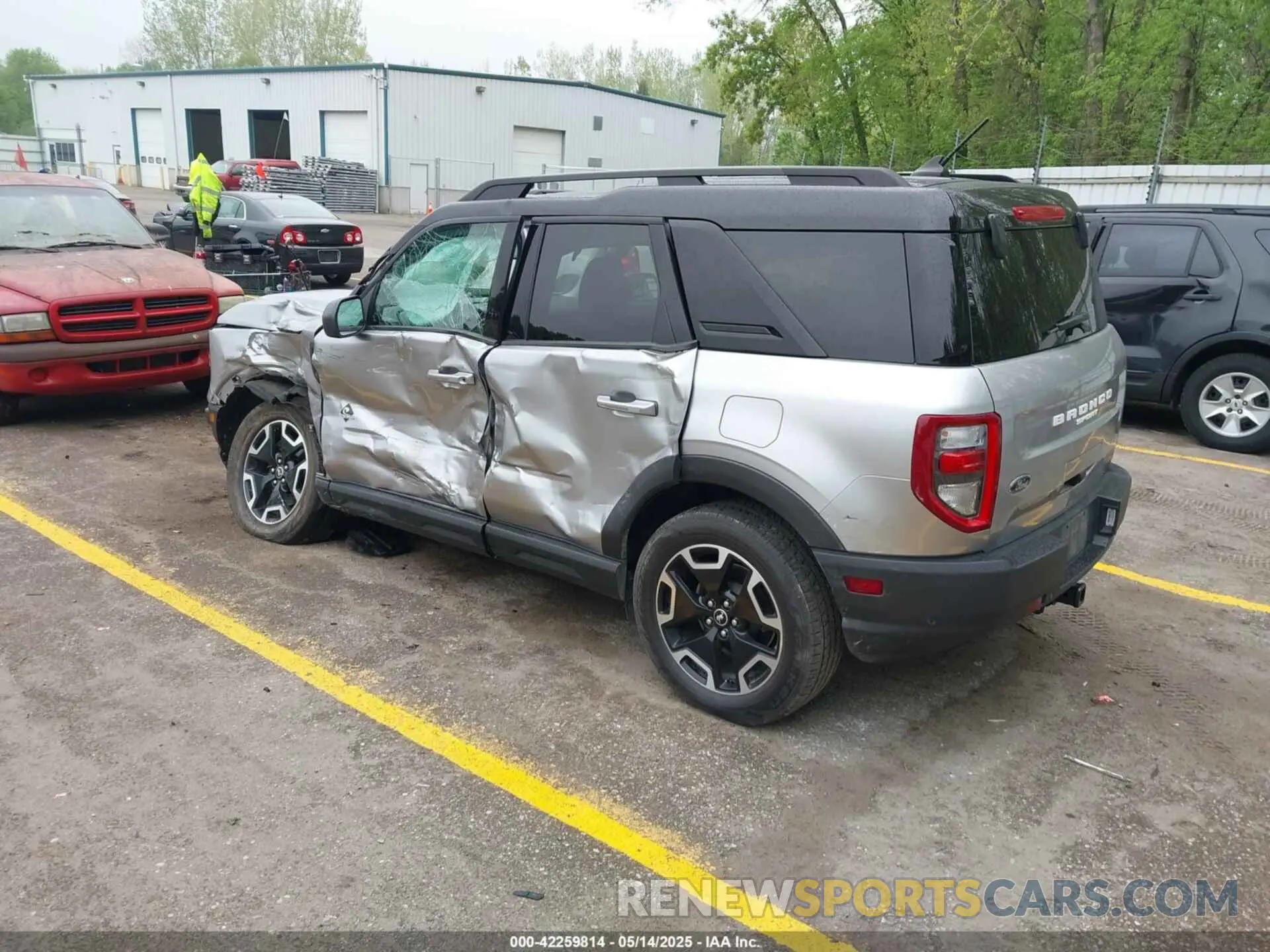 3 Photograph of a damaged car 3FMCR9C62MRA37544 FORD BRONCO SPORT 2021