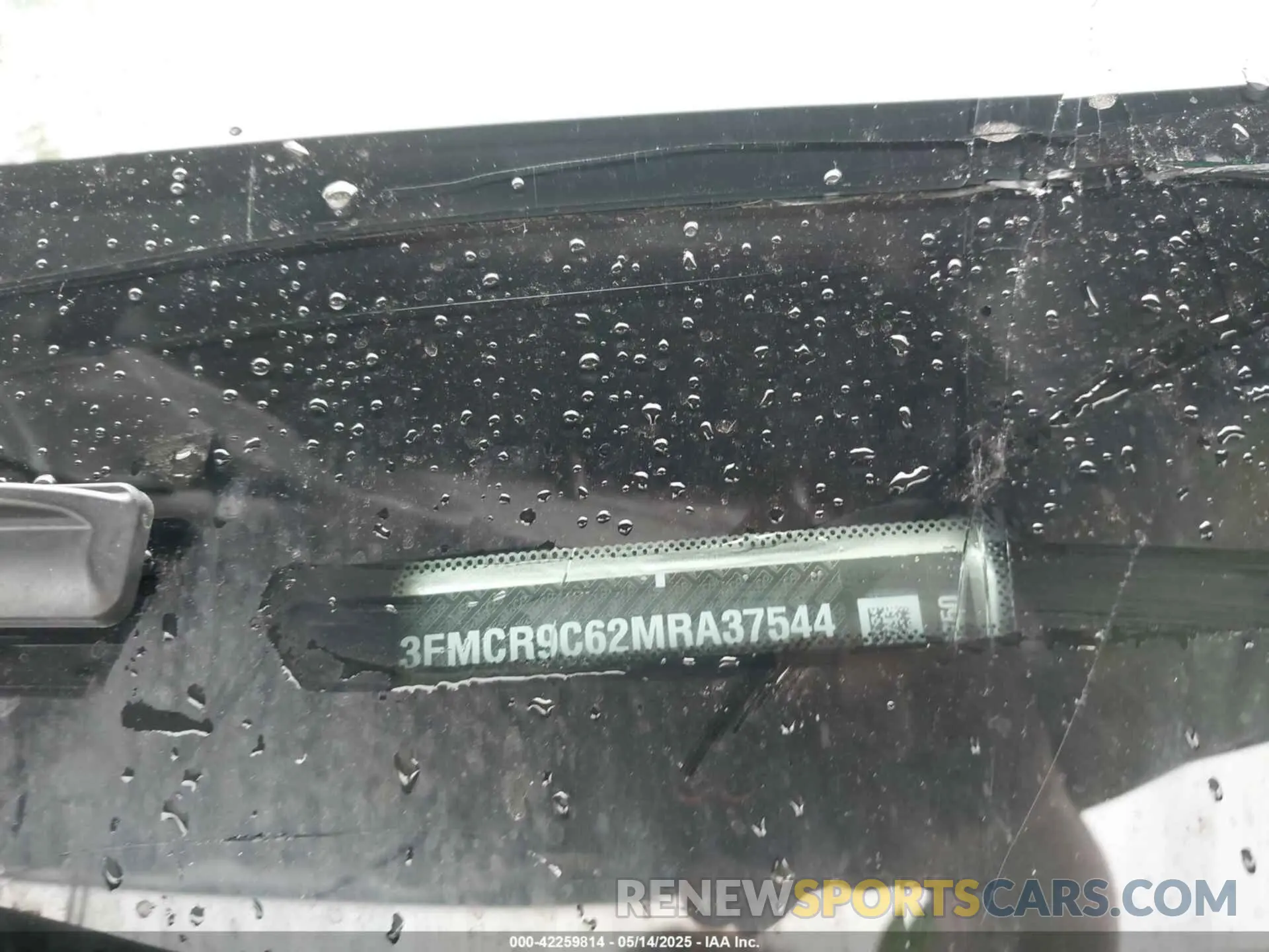 9 Photograph of a damaged car 3FMCR9C62MRA37544 FORD BRONCO SPORT 2021