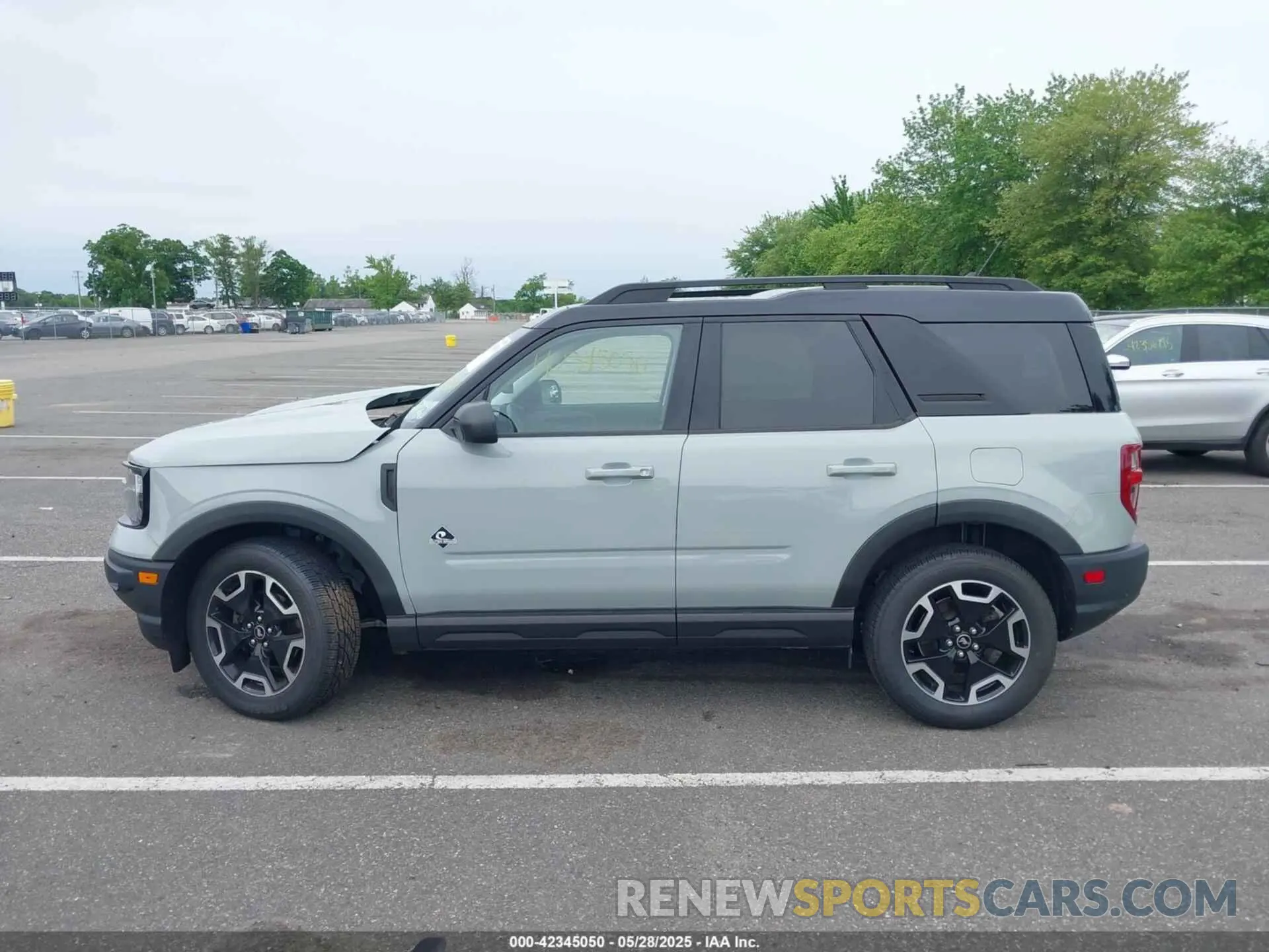 13 Photograph of a damaged car 3FMCR9C63MRA70522 FORD BRONCO SPORT 2021