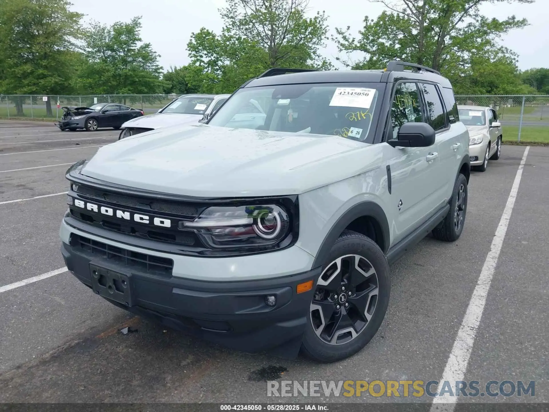 2 Photograph of a damaged car 3FMCR9C63MRA70522 FORD BRONCO SPORT 2021