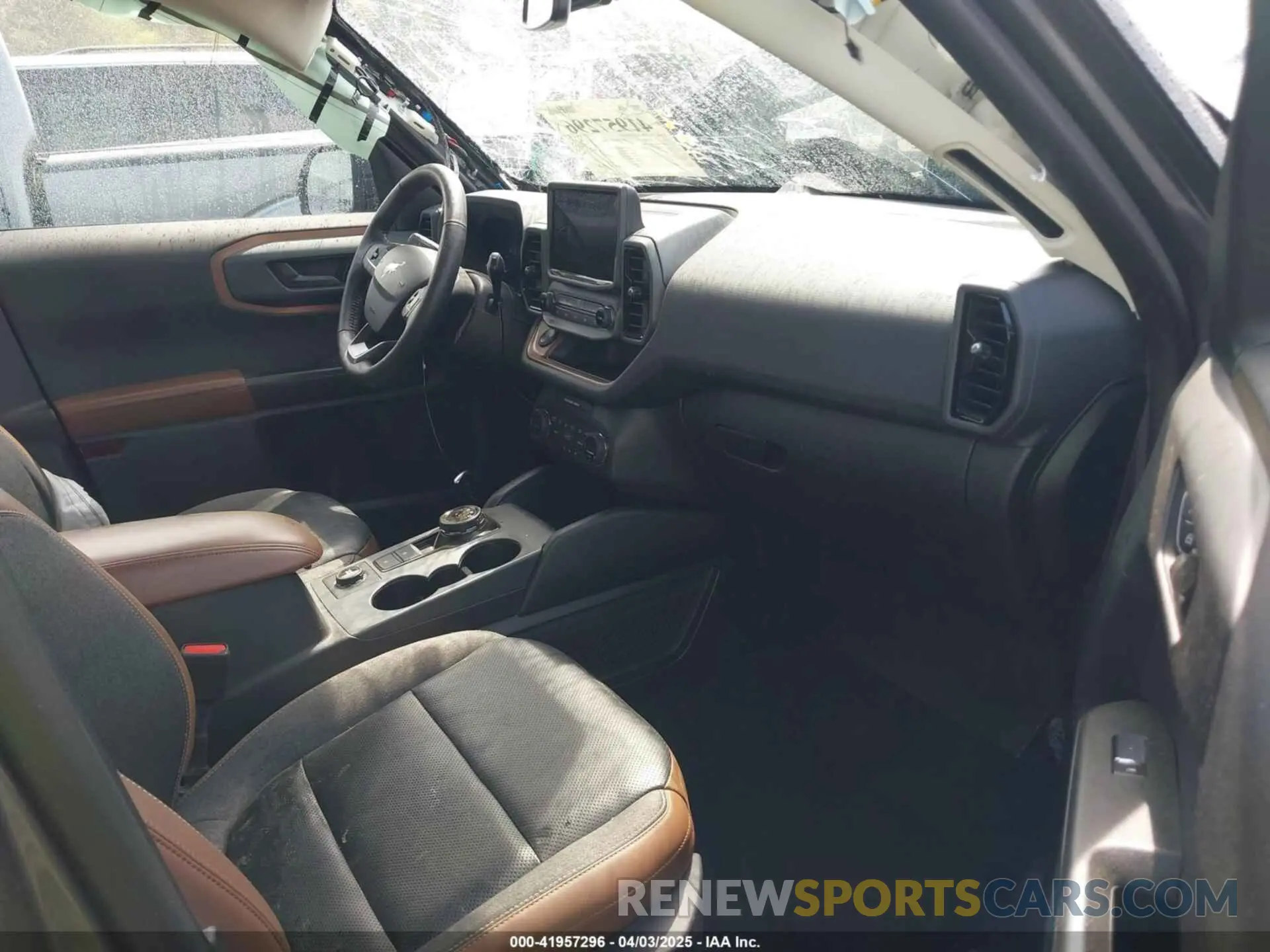 5 Photograph of a damaged car 3FMCR9C65MRA78864 FORD BRONCO SPORT 2021
