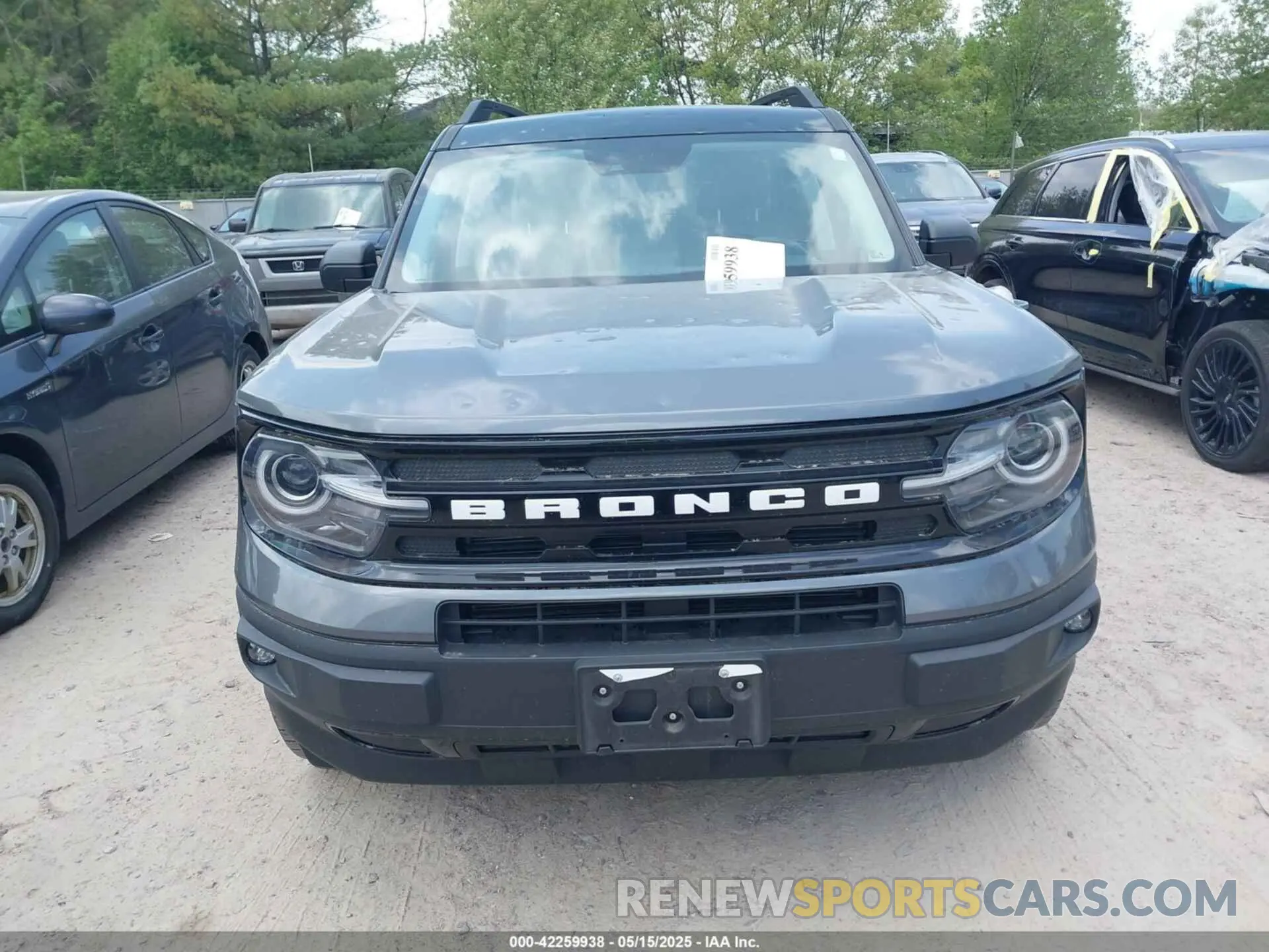 12 Photograph of a damaged car 3FMCR9C67MRA68062 FORD BRONCO SPORT 2021