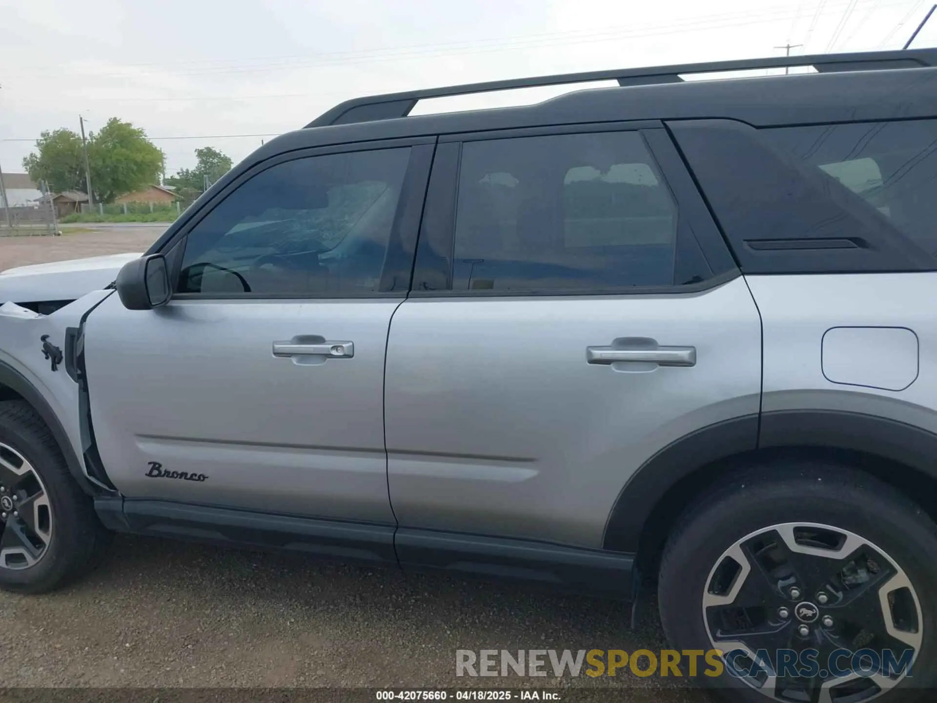 14 Photograph of a damaged car 3FMCR9C67MRB12092 FORD BRONCO SPORT 2021