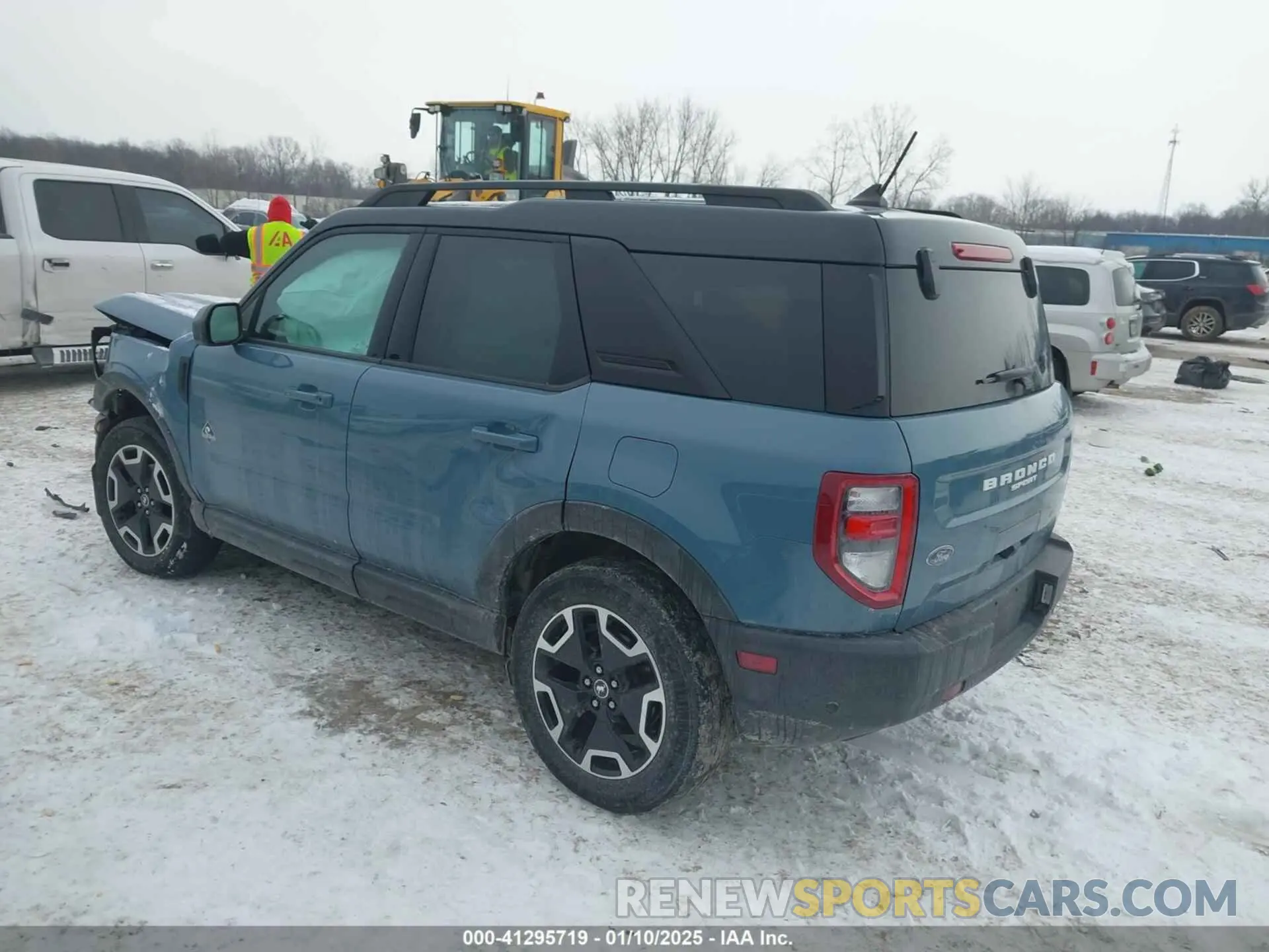 3 Photograph of a damaged car 3FMCR9C69MRA31952 FORD BRONCO SPORT 2021
