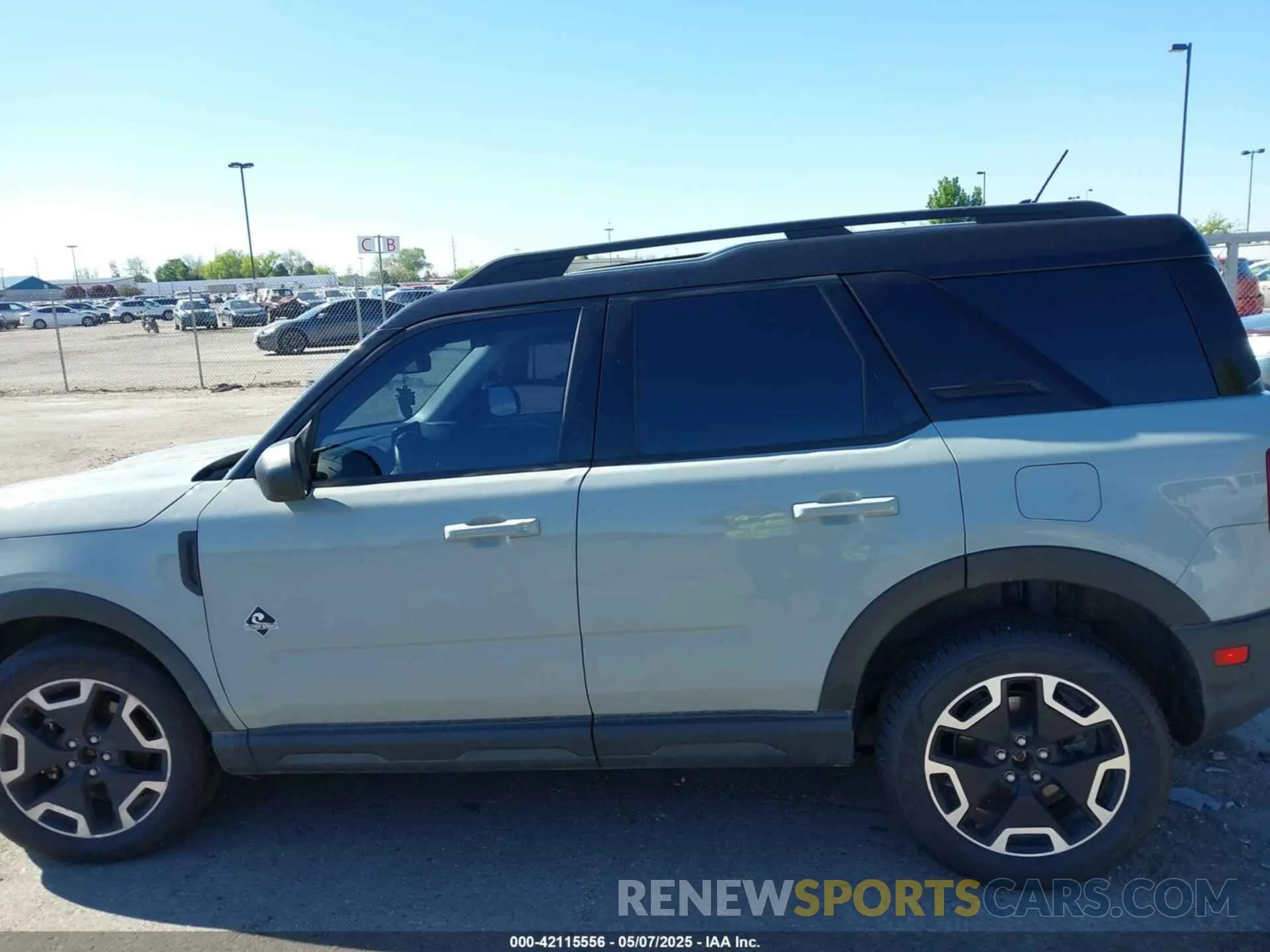 14 Photograph of a damaged car 3FMCR9C69MRB03393 FORD BRONCO SPORT 2021