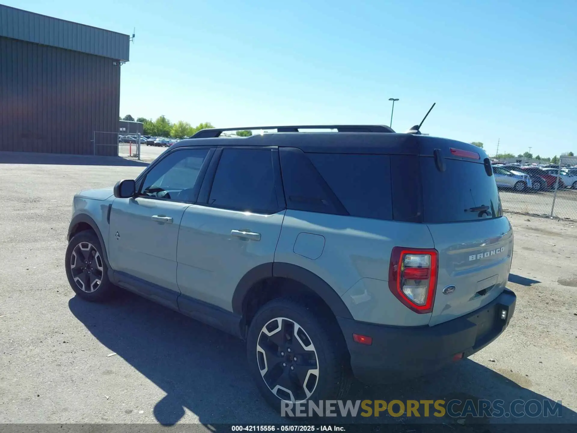 3 Photograph of a damaged car 3FMCR9C69MRB03393 FORD BRONCO SPORT 2021