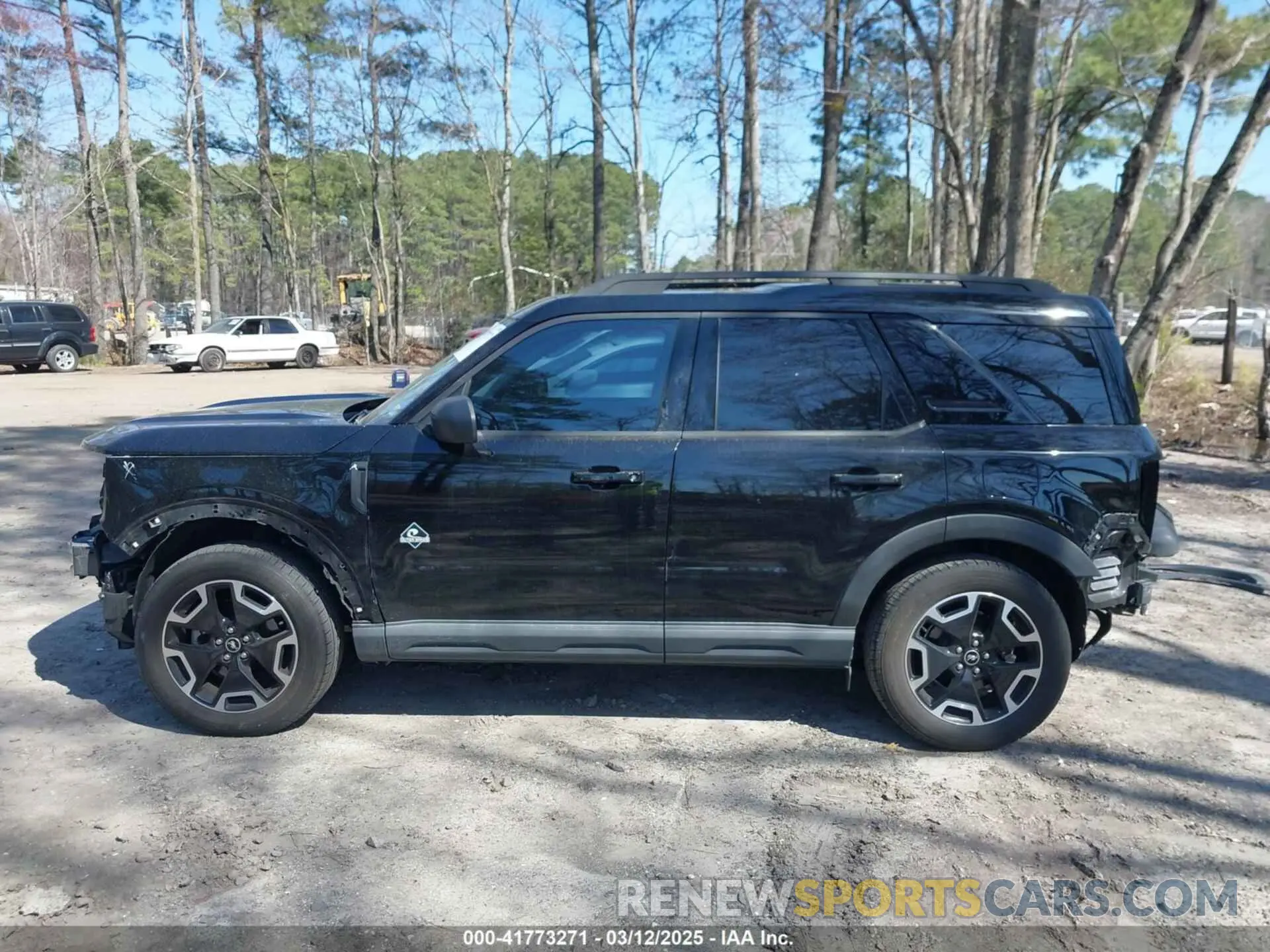 15 Photograph of a damaged car 3FMCR9C69MRB05810 FORD BRONCO SPORT 2021
