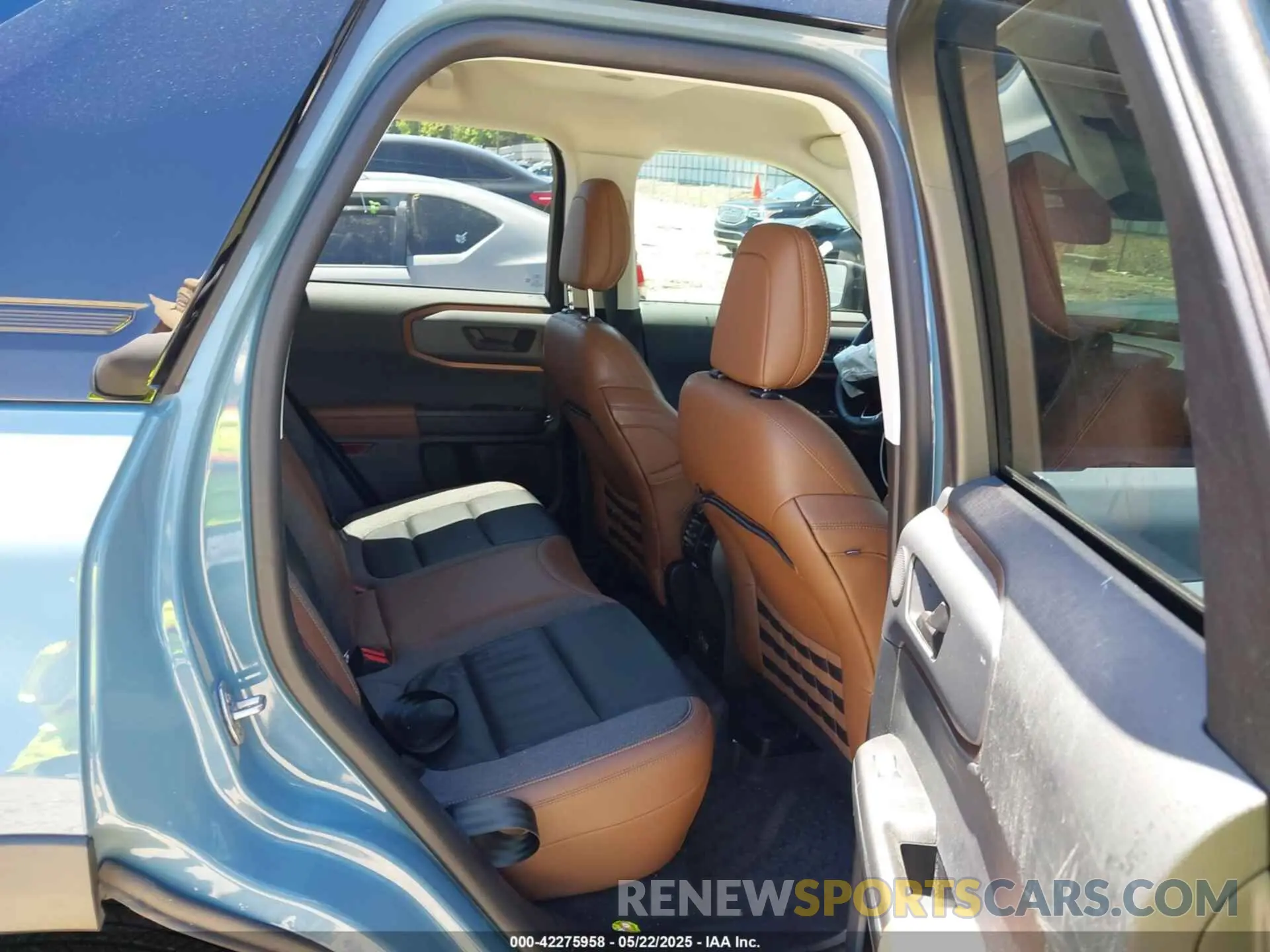 8 Photograph of a damaged car 3FMCR9C69MRB13468 FORD BRONCO SPORT 2021