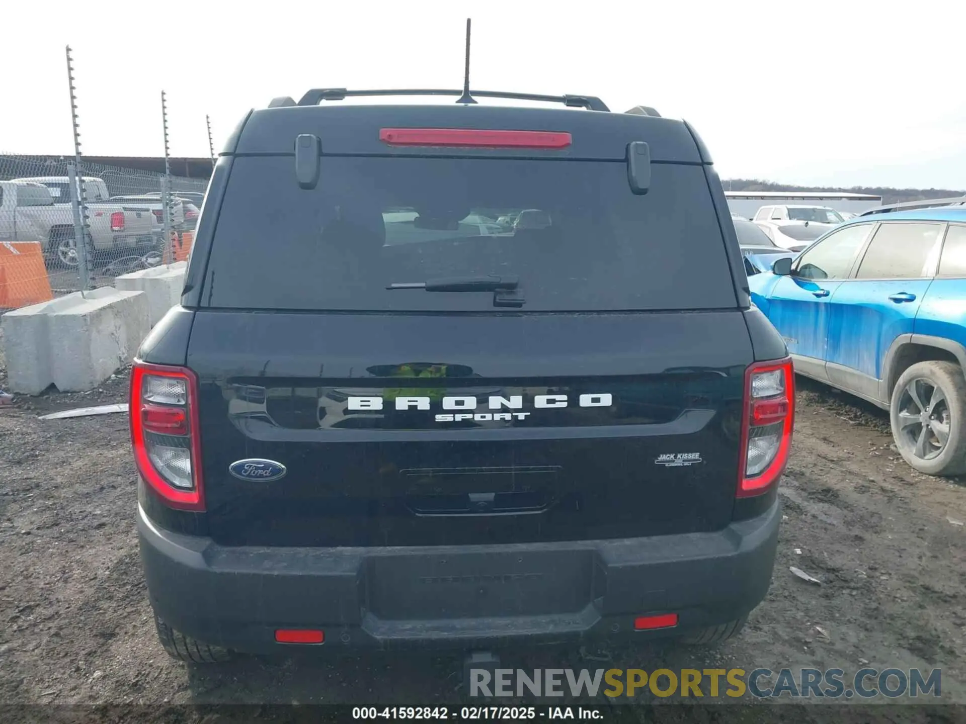 15 Photograph of a damaged car 3FMCR9C6XMRB10711 FORD BRONCO SPORT 2021