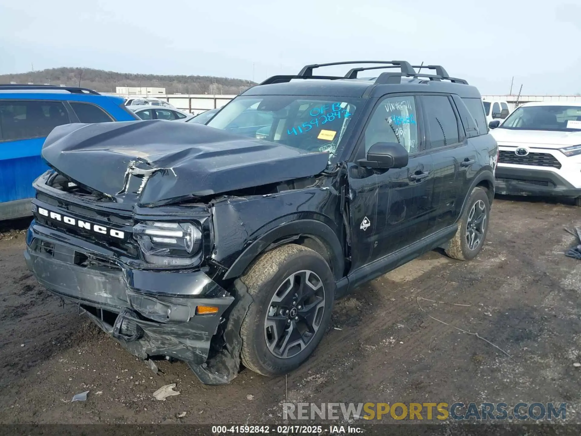 2 Photograph of a damaged car 3FMCR9C6XMRB10711 FORD BRONCO SPORT 2021