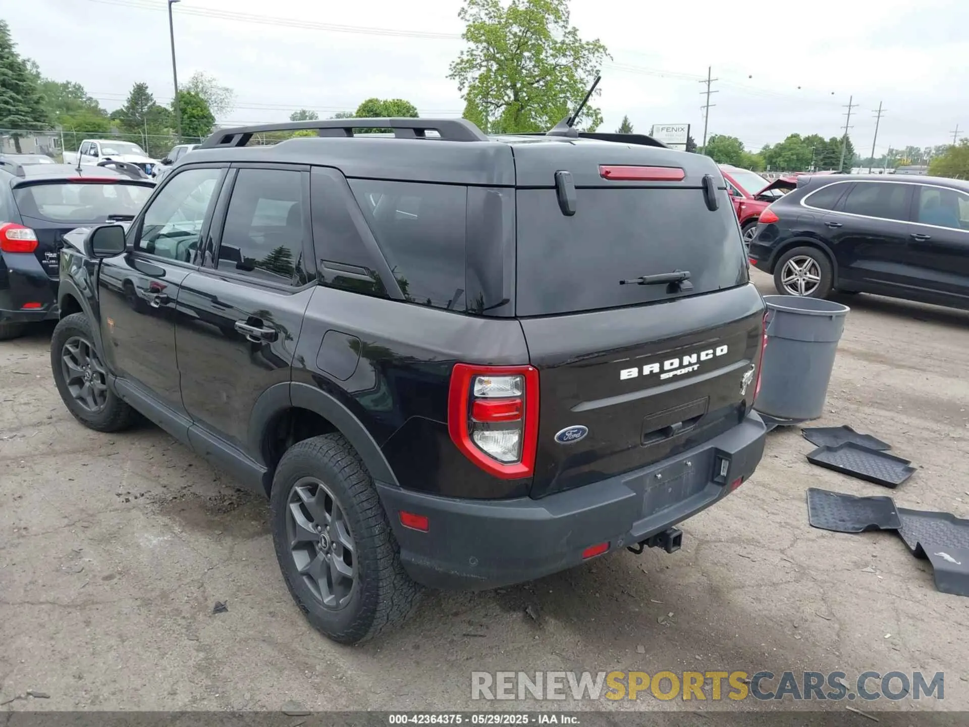 3 Photograph of a damaged car 3FMCR9D91MRA38807 FORD BRONCO SPORT 2021