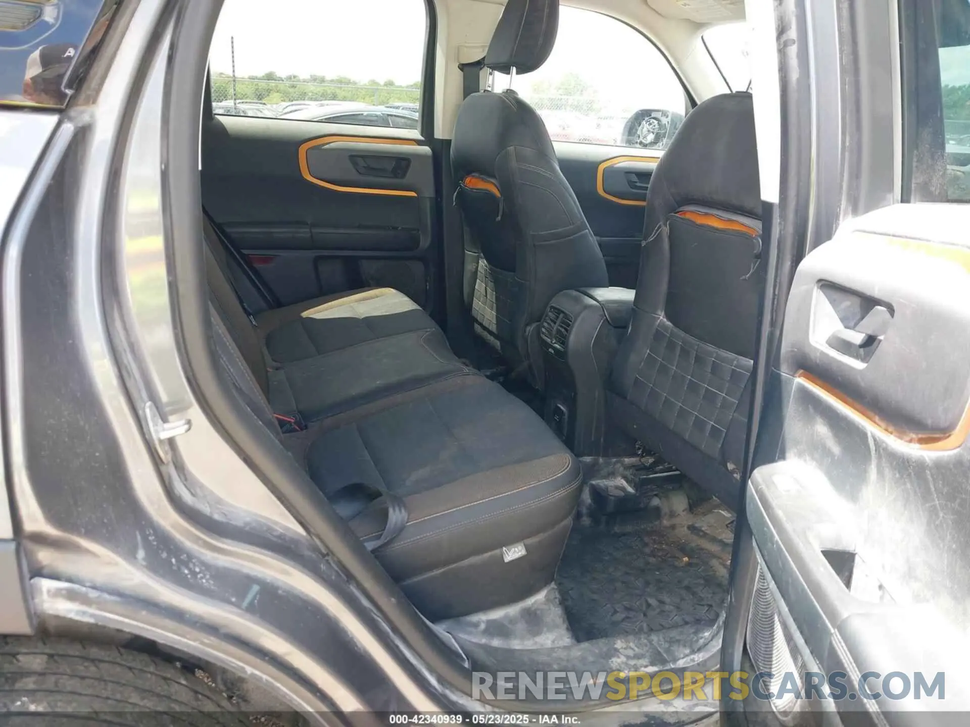 8 Photograph of a damaged car 3FMCR9D93MRA58427 FORD BRONCO SPORT 2021
