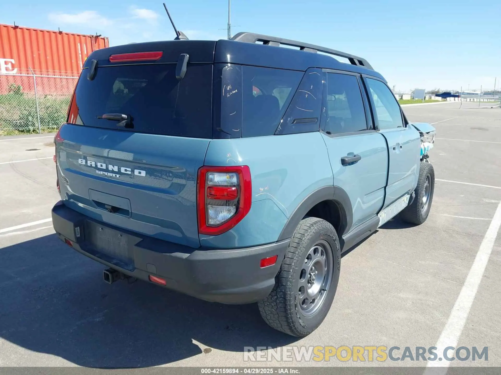 4 Photograph of a damaged car 3FMCR9D95MRA07401 FORD BRONCO SPORT 2021