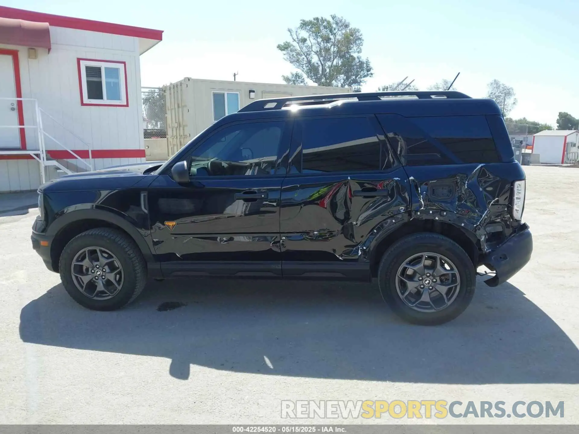 14 Photograph of a damaged car 3FMCR9D97MRA31313 FORD BRONCO SPORT 2021