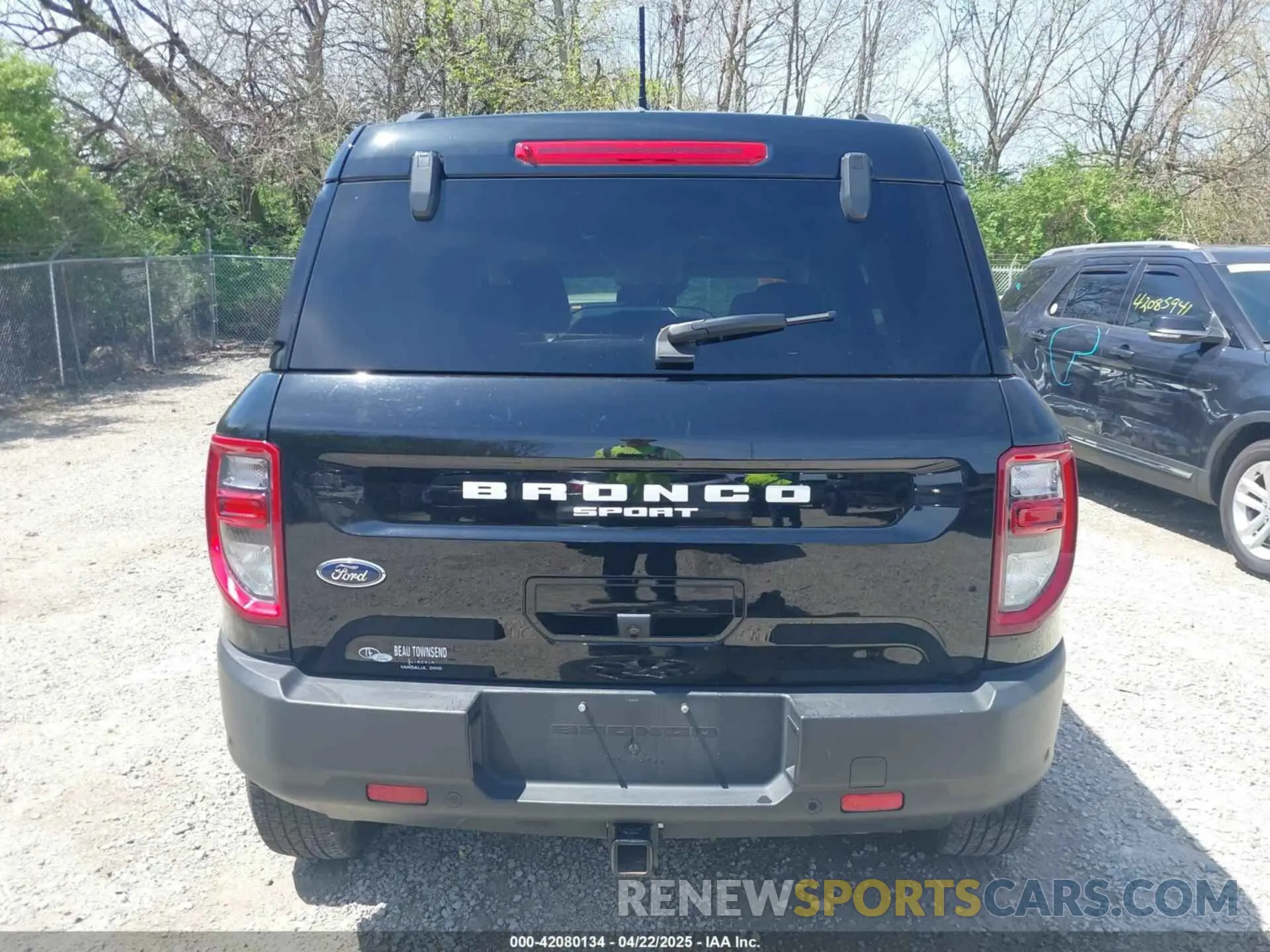 17 Photograph of a damaged car 3FMCR9D98MRA67396 FORD BRONCO SPORT 2021