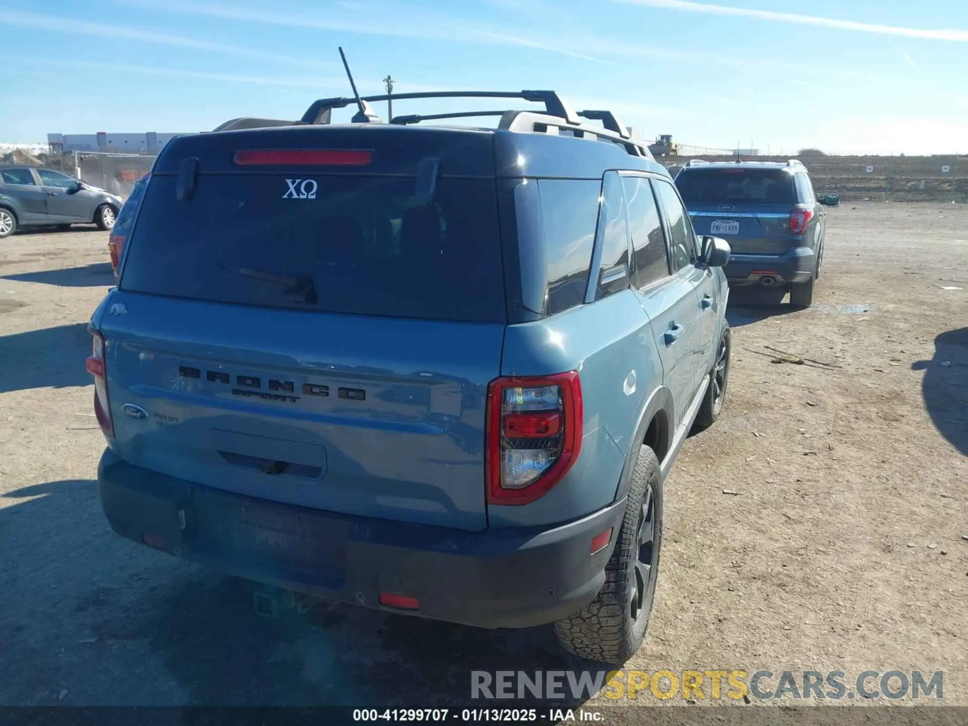 4 Photograph of a damaged car 3FMCR9F90MRA13507 FORD BRONCO SPORT 2021