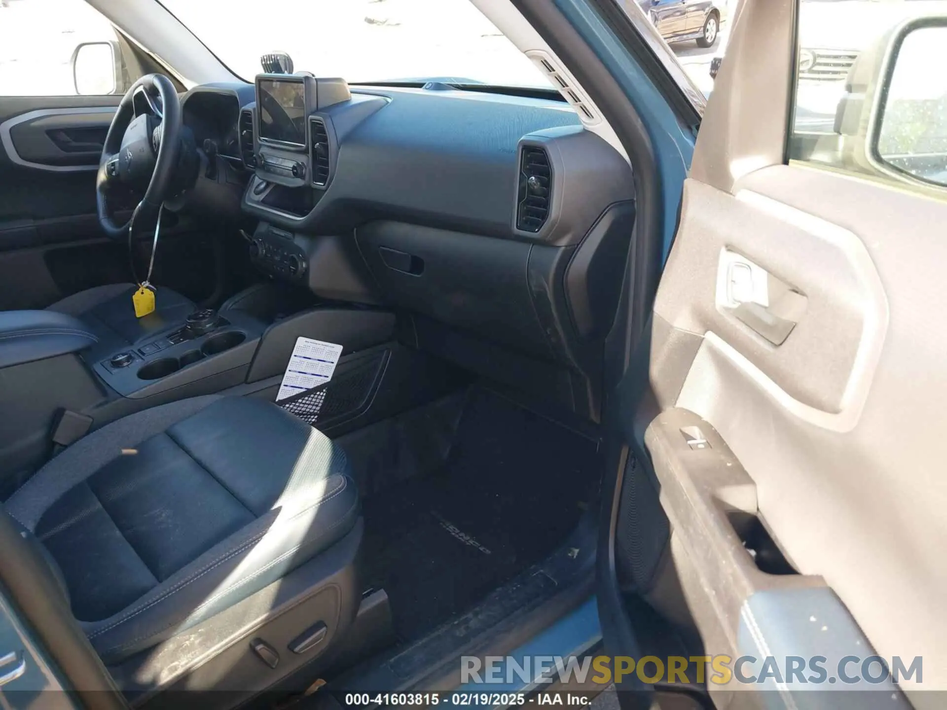 5 Photograph of a damaged car 3FMCR9F93MRA38756 FORD BRONCO SPORT 2021
