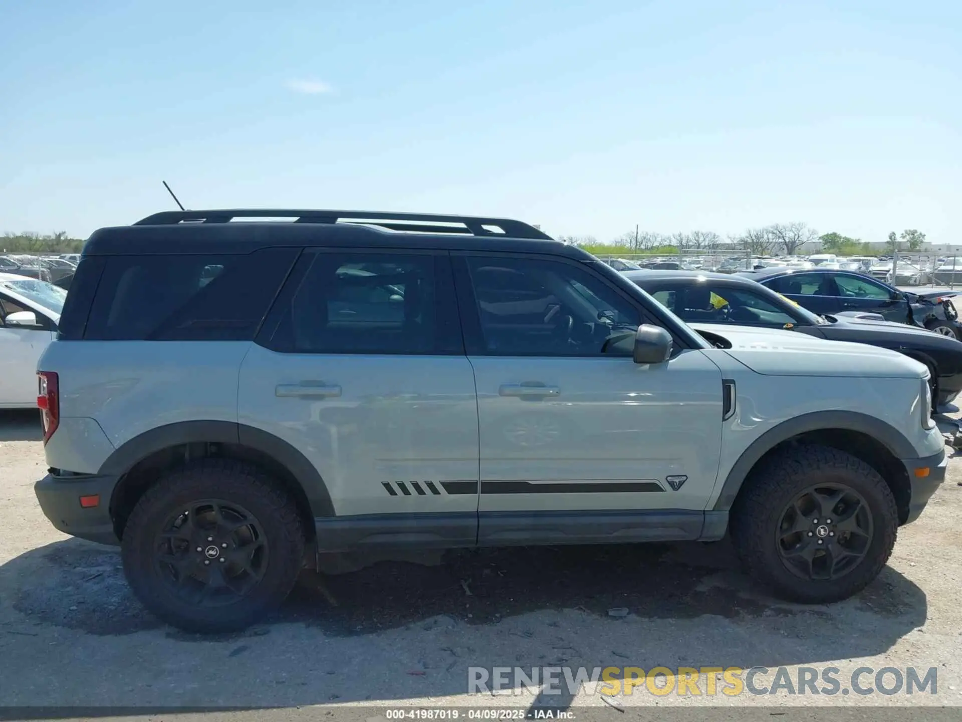 13 Photograph of a damaged car 3FMCR9F9XMRA13143 FORD BRONCO SPORT 2021
