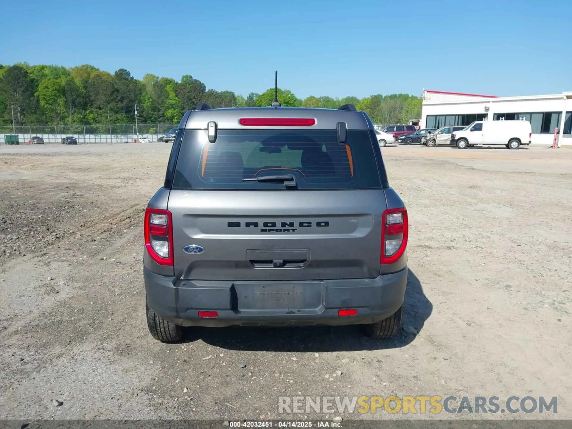 16 Photograph of a damaged car 3FMCR9A64NRD94759 FORD BRONCO SPORT 2022
