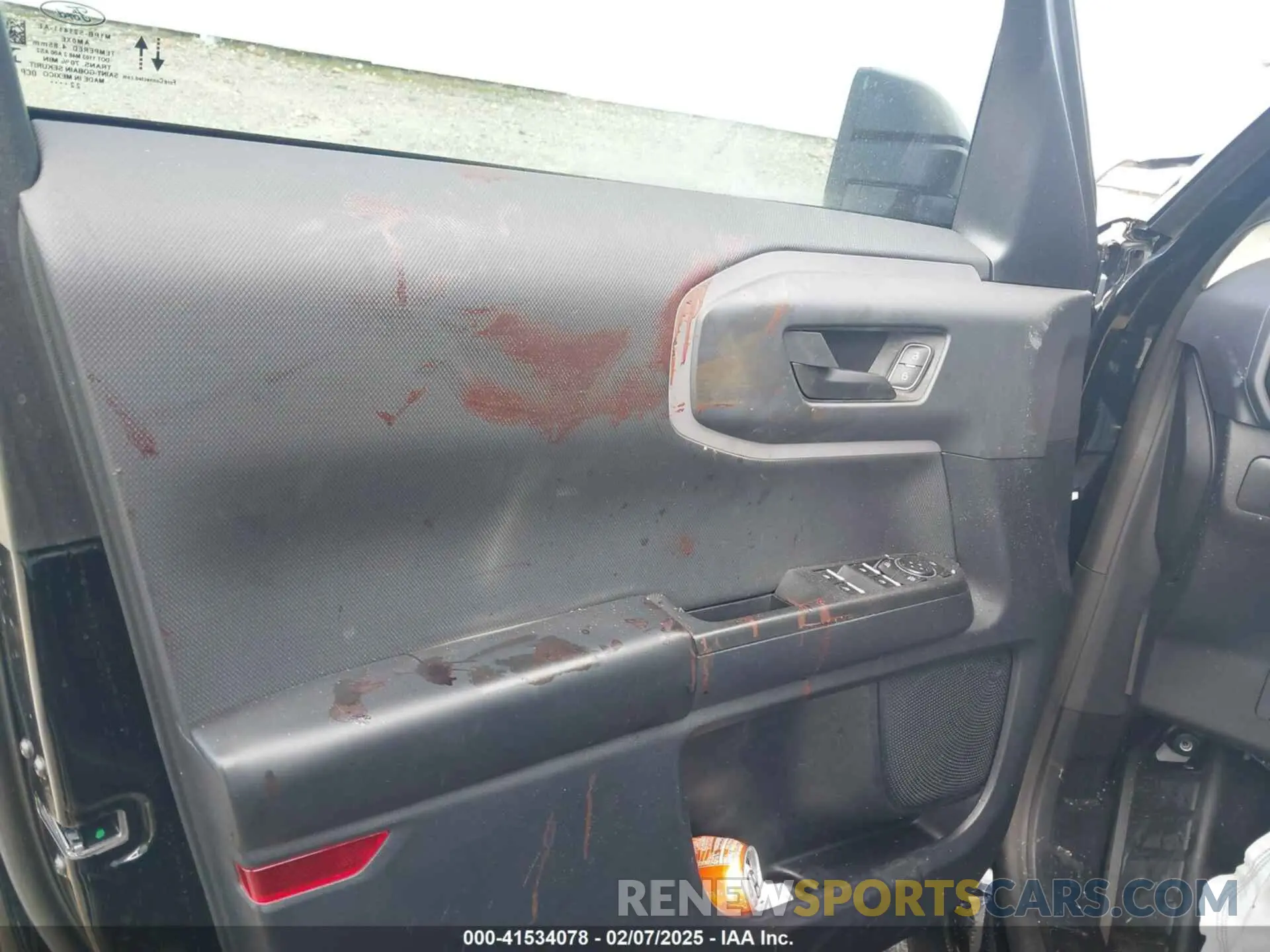 11 Photograph of a damaged car 3FMCR9A65NRE00293 FORD BRONCO SPORT 2022