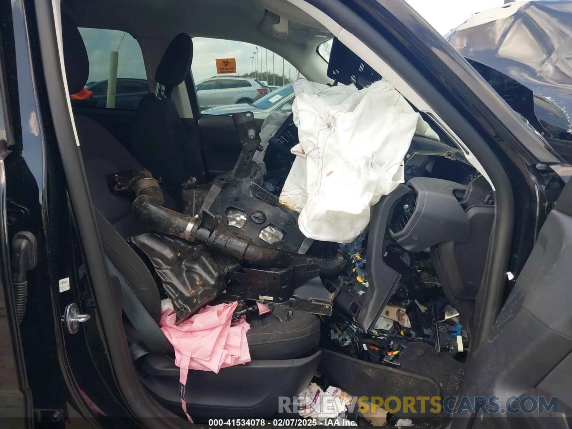 5 Photograph of a damaged car 3FMCR9A65NRE00293 FORD BRONCO SPORT 2022