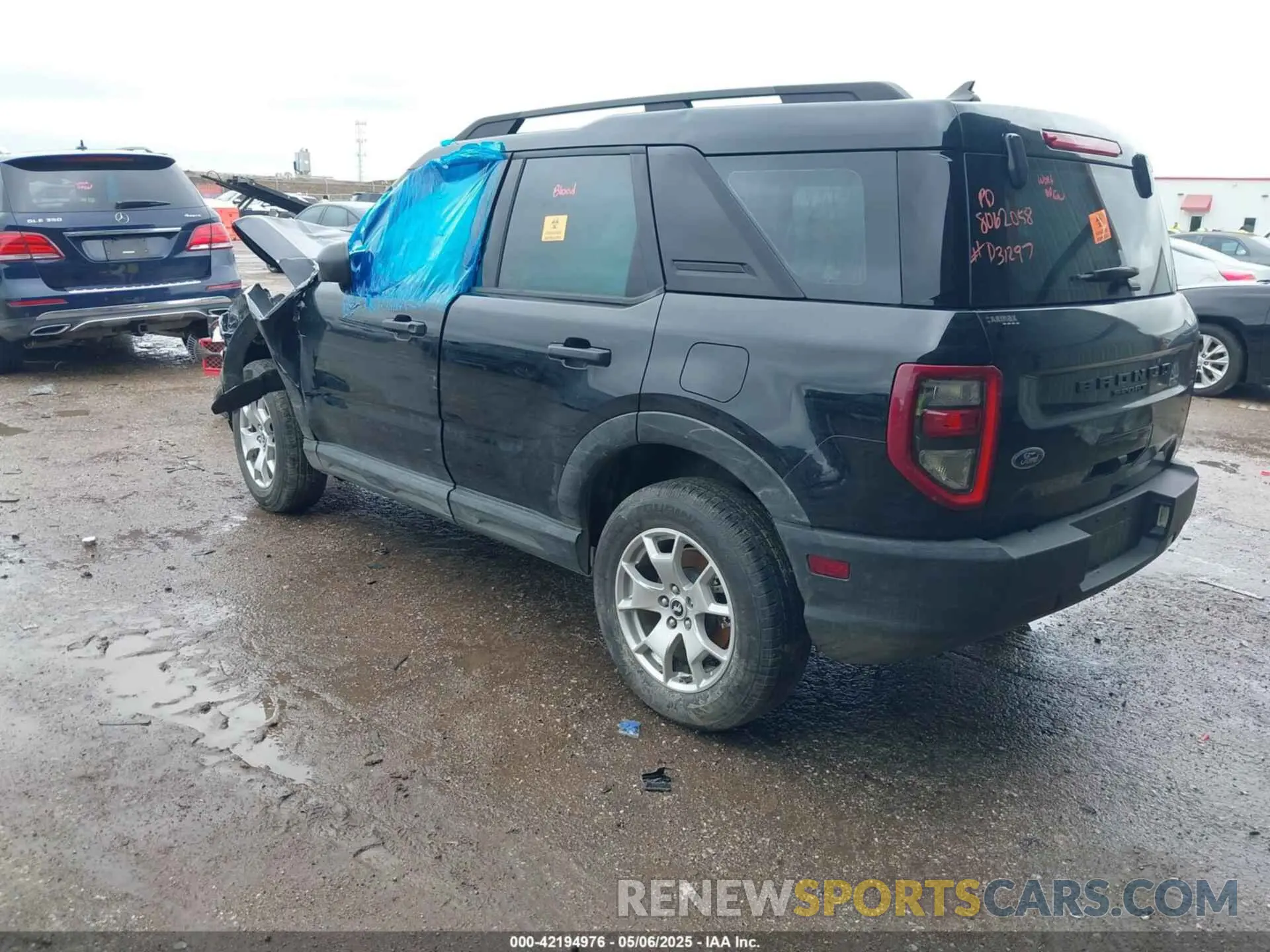 3 Photograph of a damaged car 3FMCR9A67NRD31297 FORD BRONCO SPORT 2022