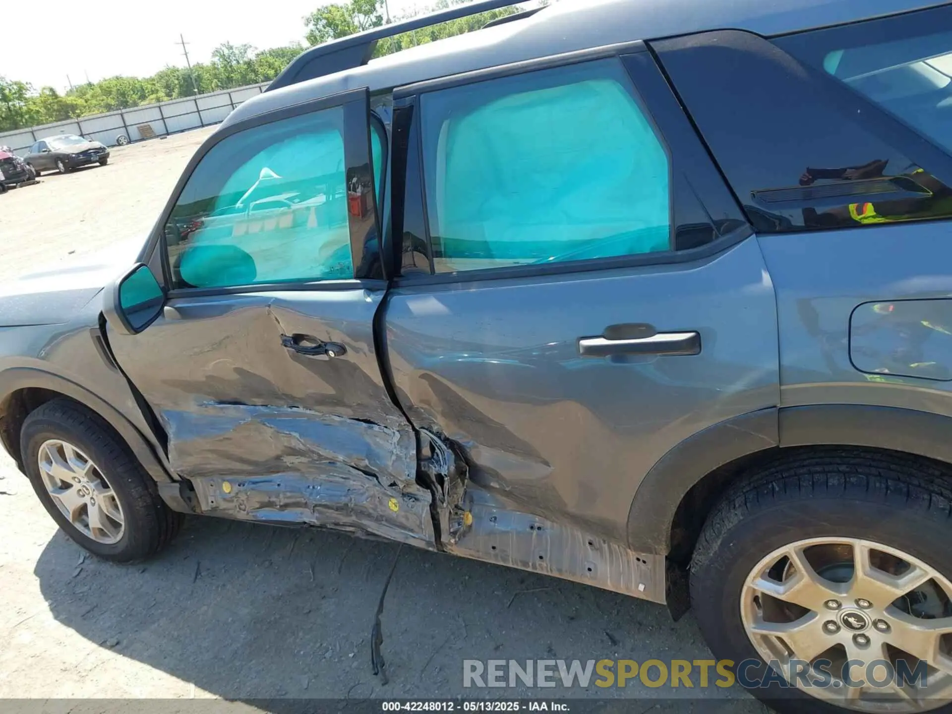 15 Photograph of a damaged car 3FMCR9A6XNRD81059 FORD BRONCO SPORT 2022