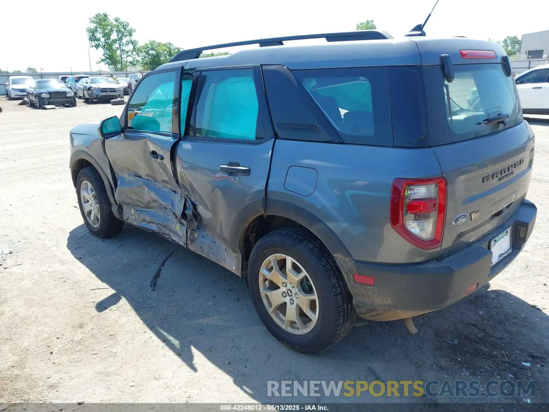 3 Photograph of a damaged car 3FMCR9A6XNRD81059 FORD BRONCO SPORT 2022