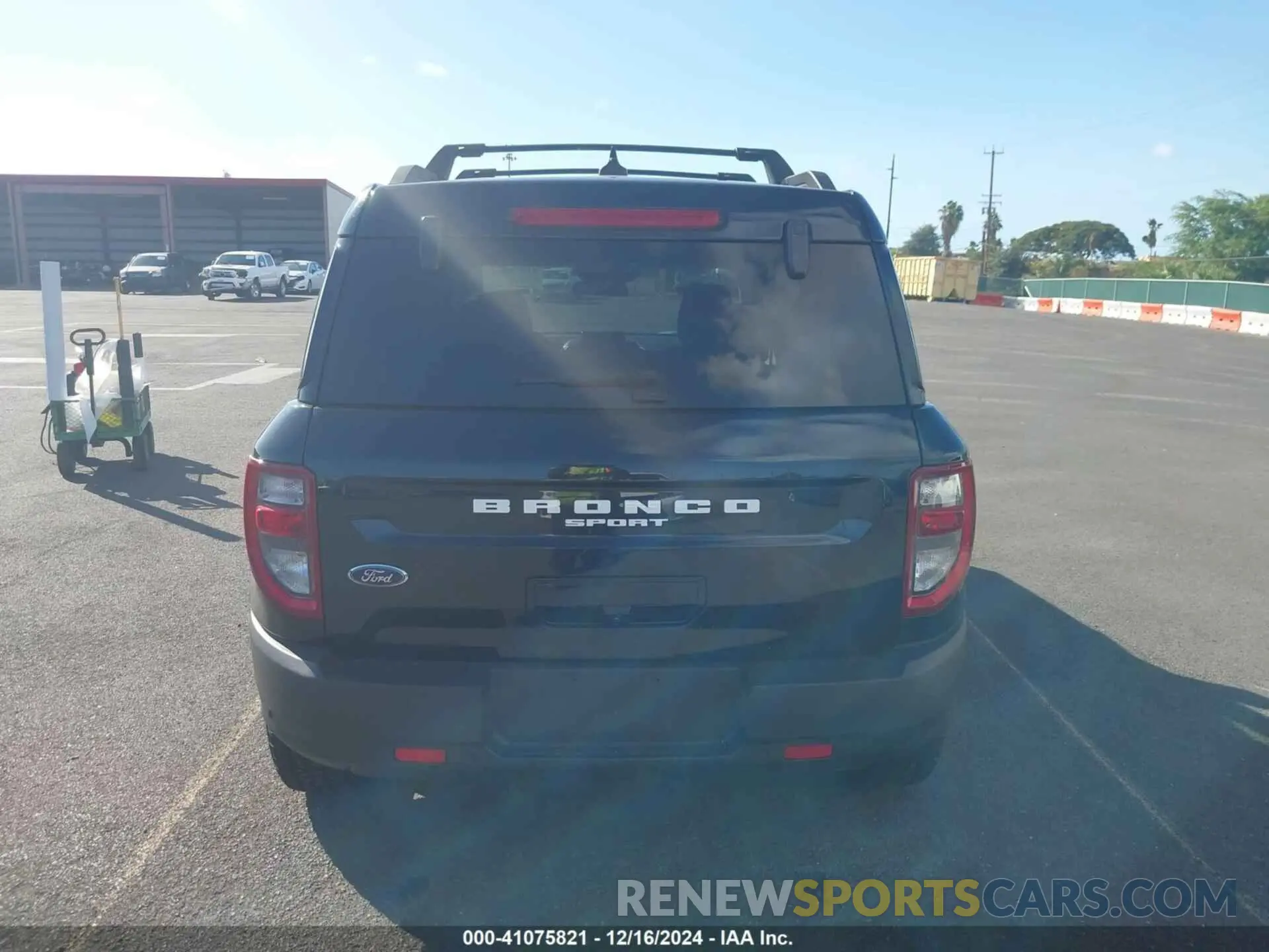 16 Photograph of a damaged car 3FMCR9B60NRD43788 FORD BRONCO SPORT 2022
