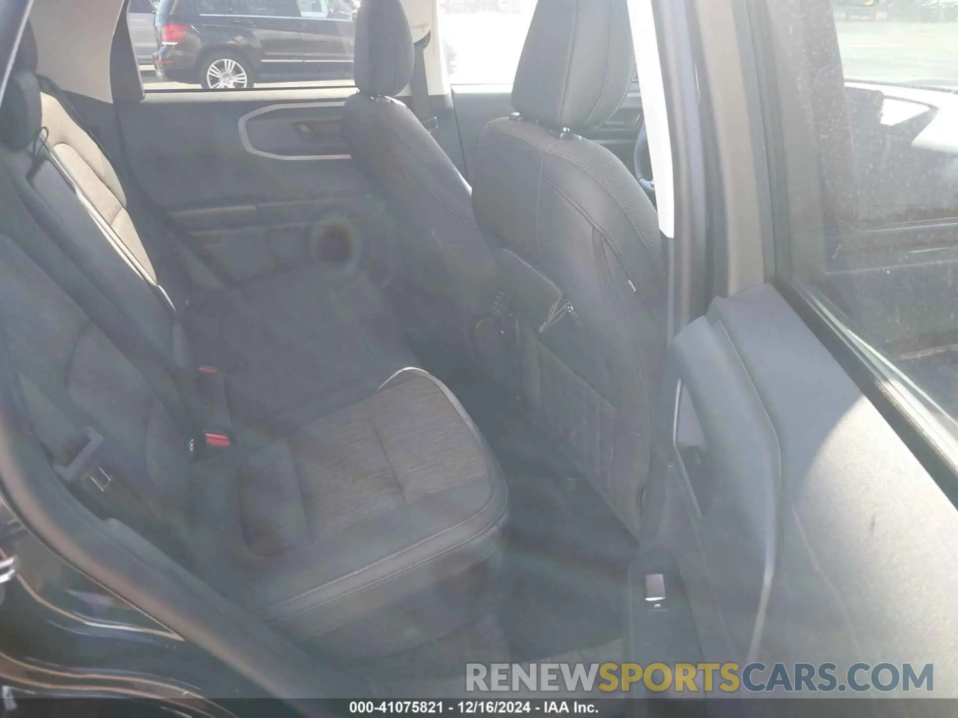 8 Photograph of a damaged car 3FMCR9B60NRD43788 FORD BRONCO SPORT 2022