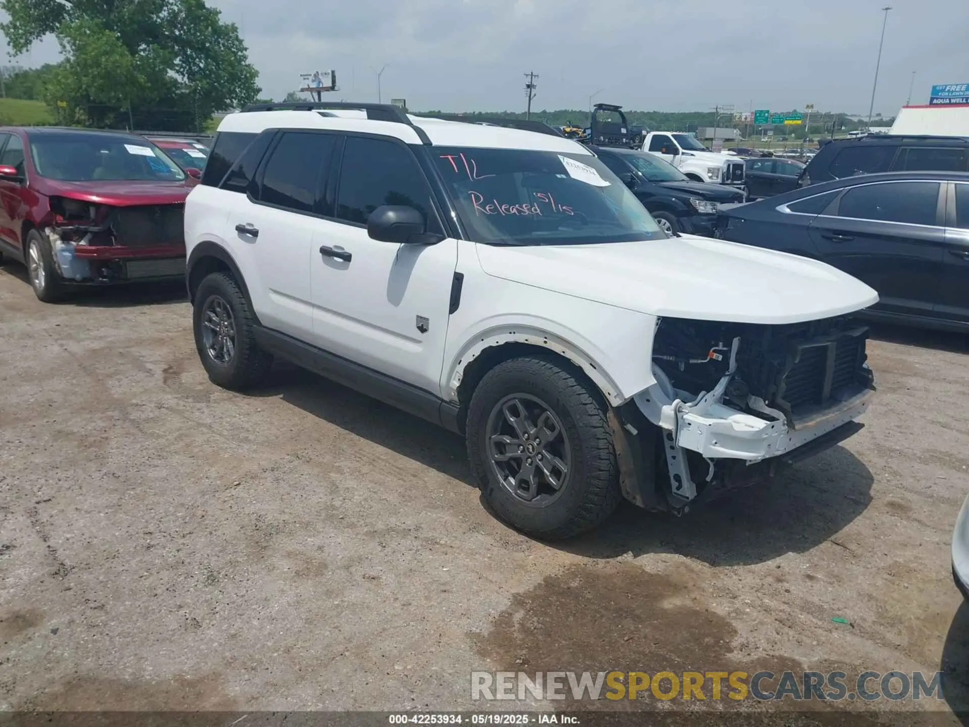 1 Photograph of a damaged car 3FMCR9B60NRE09790 FORD BRONCO SPORT 2022