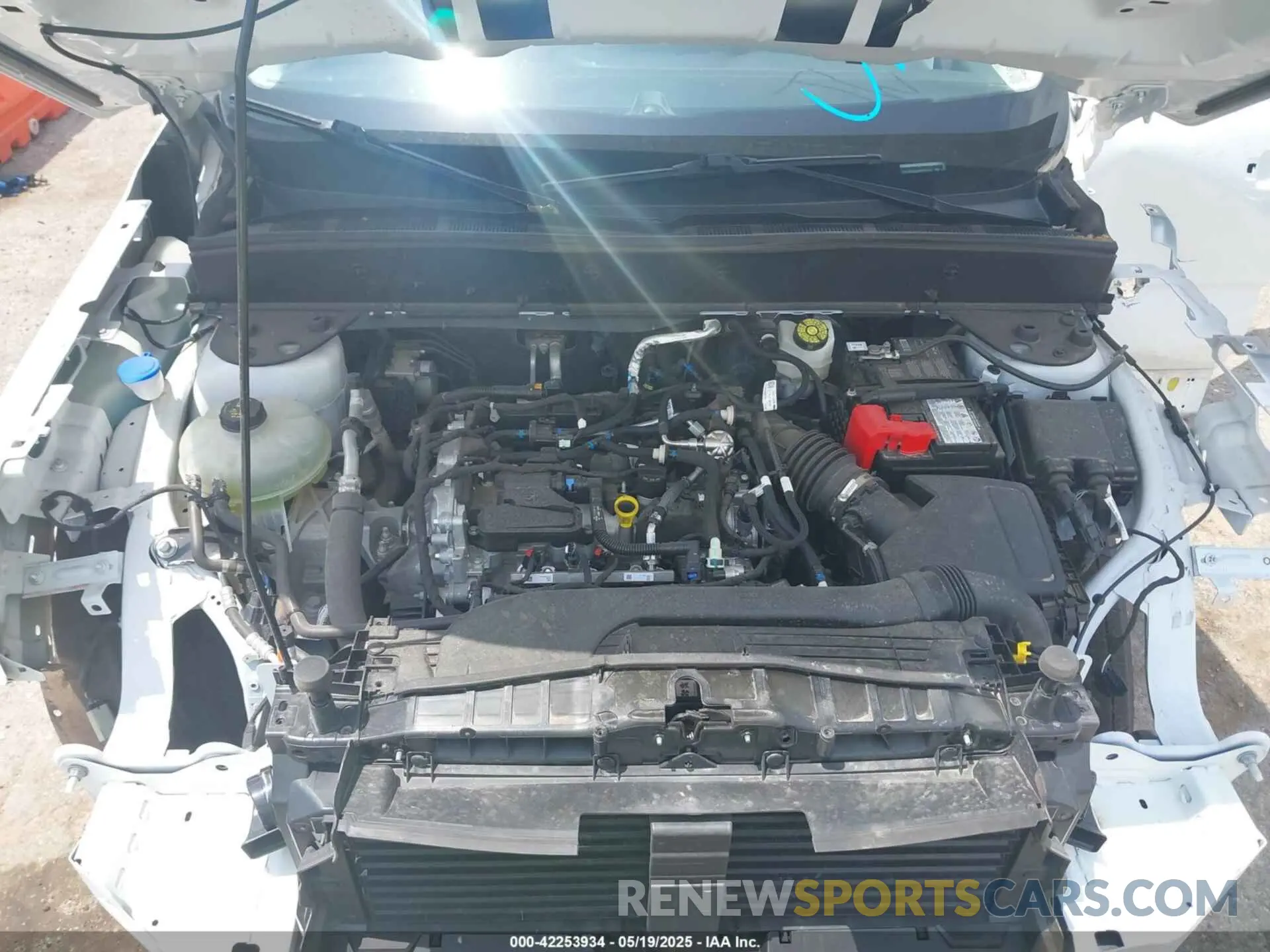 10 Photograph of a damaged car 3FMCR9B60NRE09790 FORD BRONCO SPORT 2022