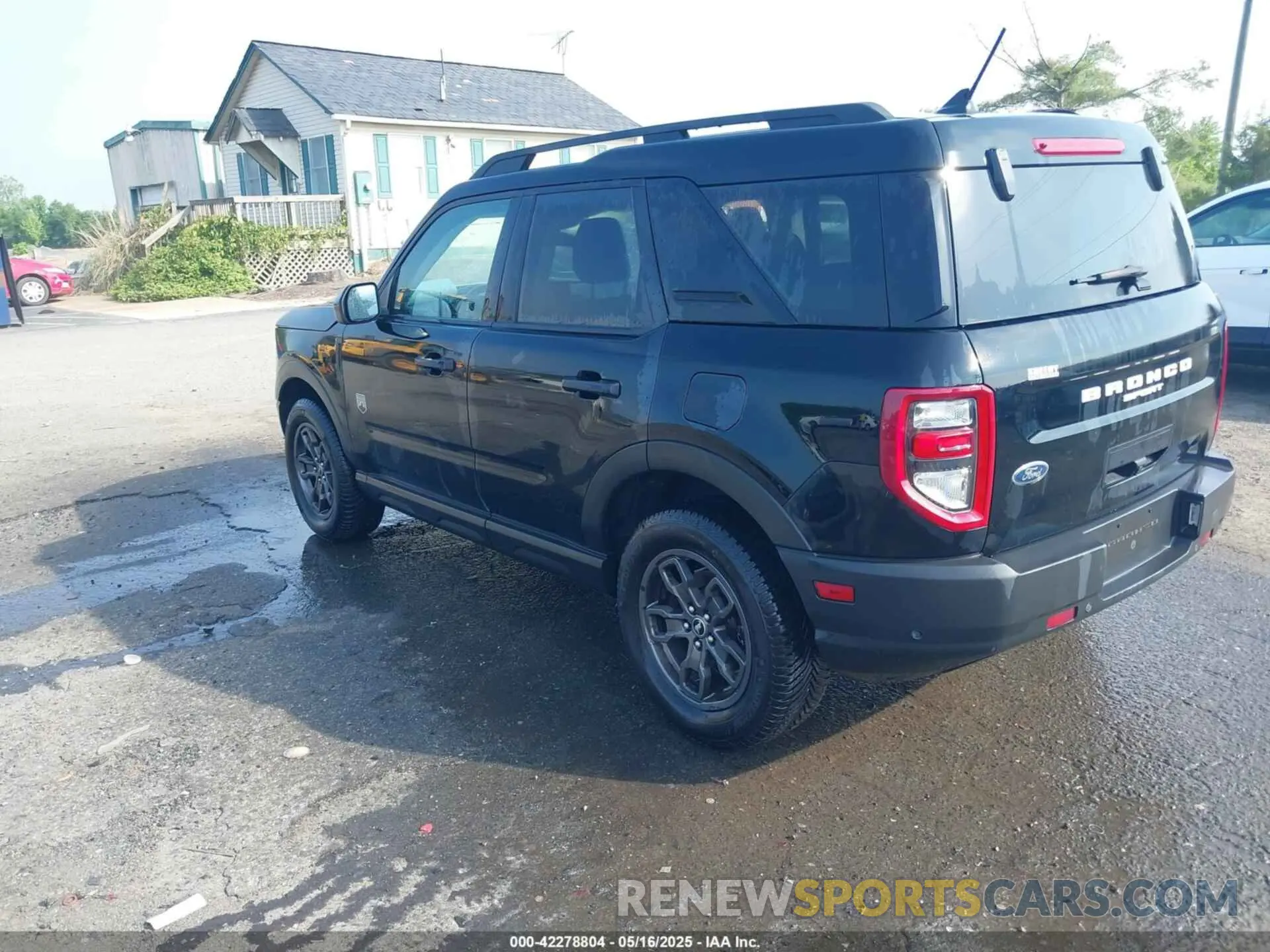 3 Photograph of a damaged car 3FMCR9B60NRE21101 FORD BRONCO SPORT 2022