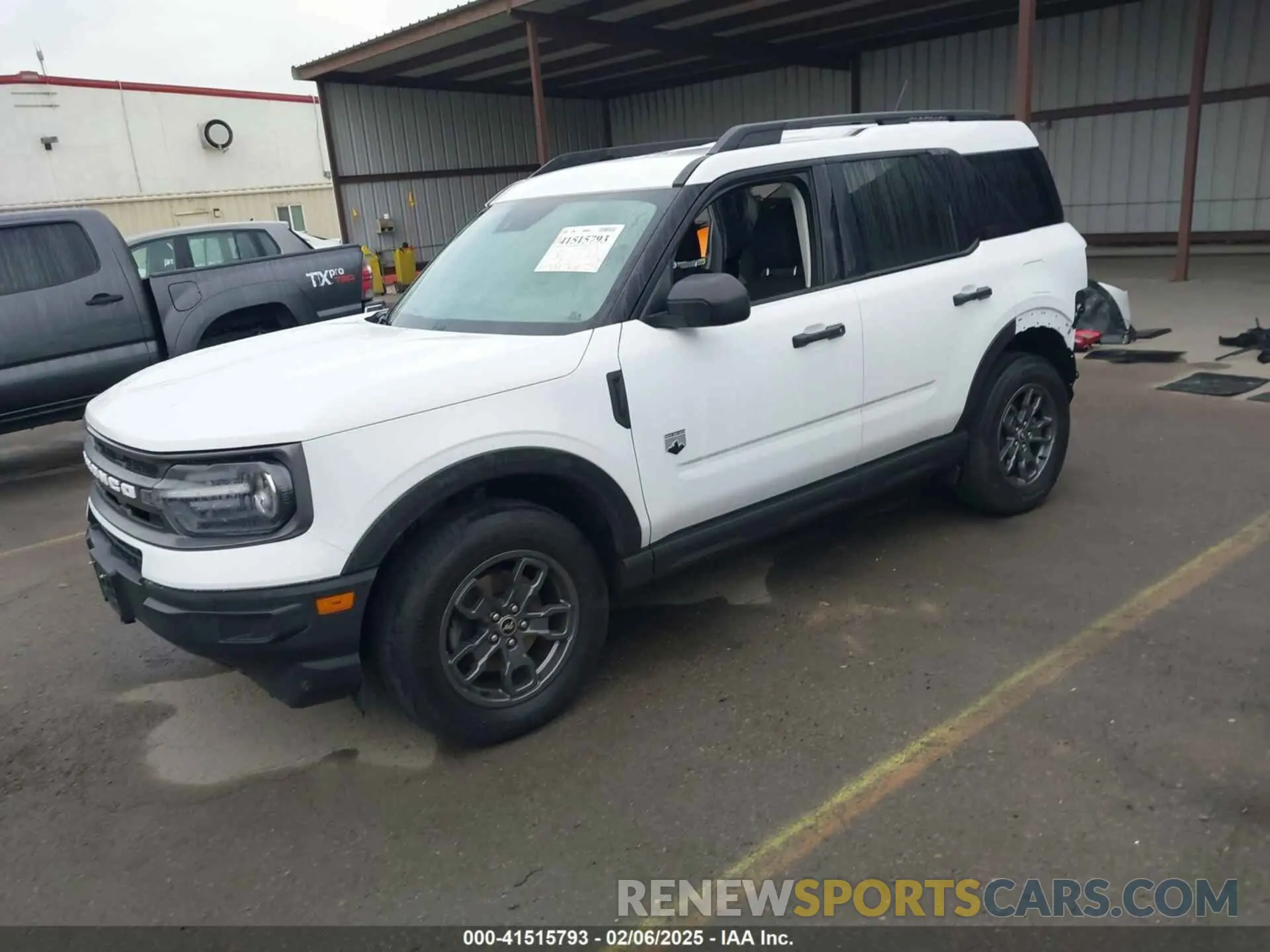 2 Photograph of a damaged car 3FMCR9B61NRD06121 FORD BRONCO SPORT 2022